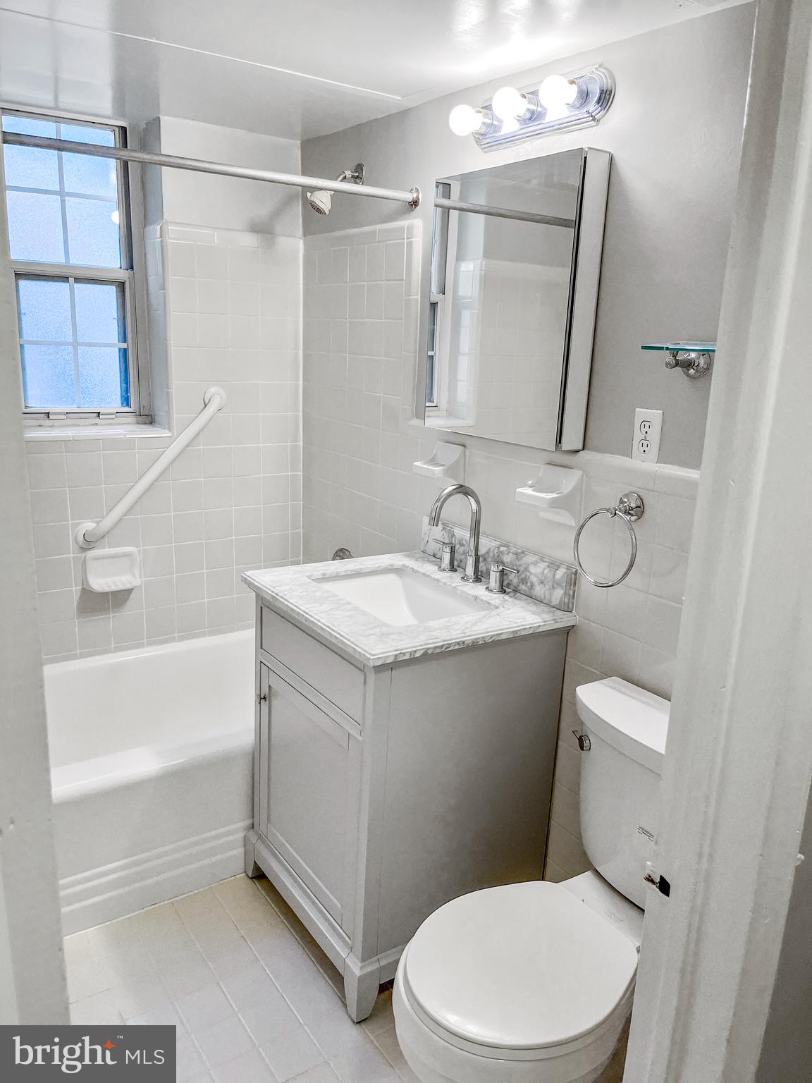 WESTMORELAND TERRACE - Residential Lease