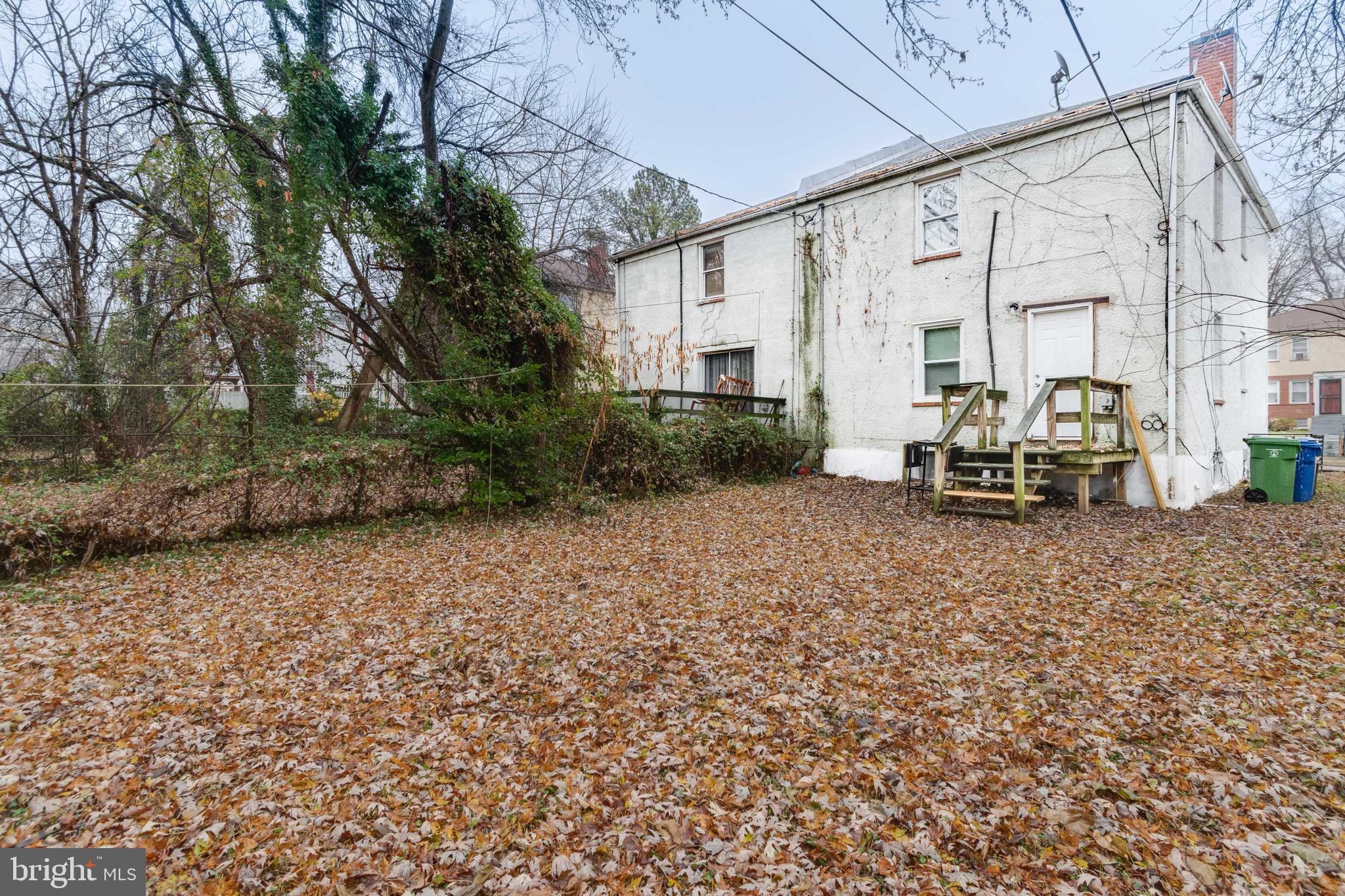 FRANKFORD - Residential Lease