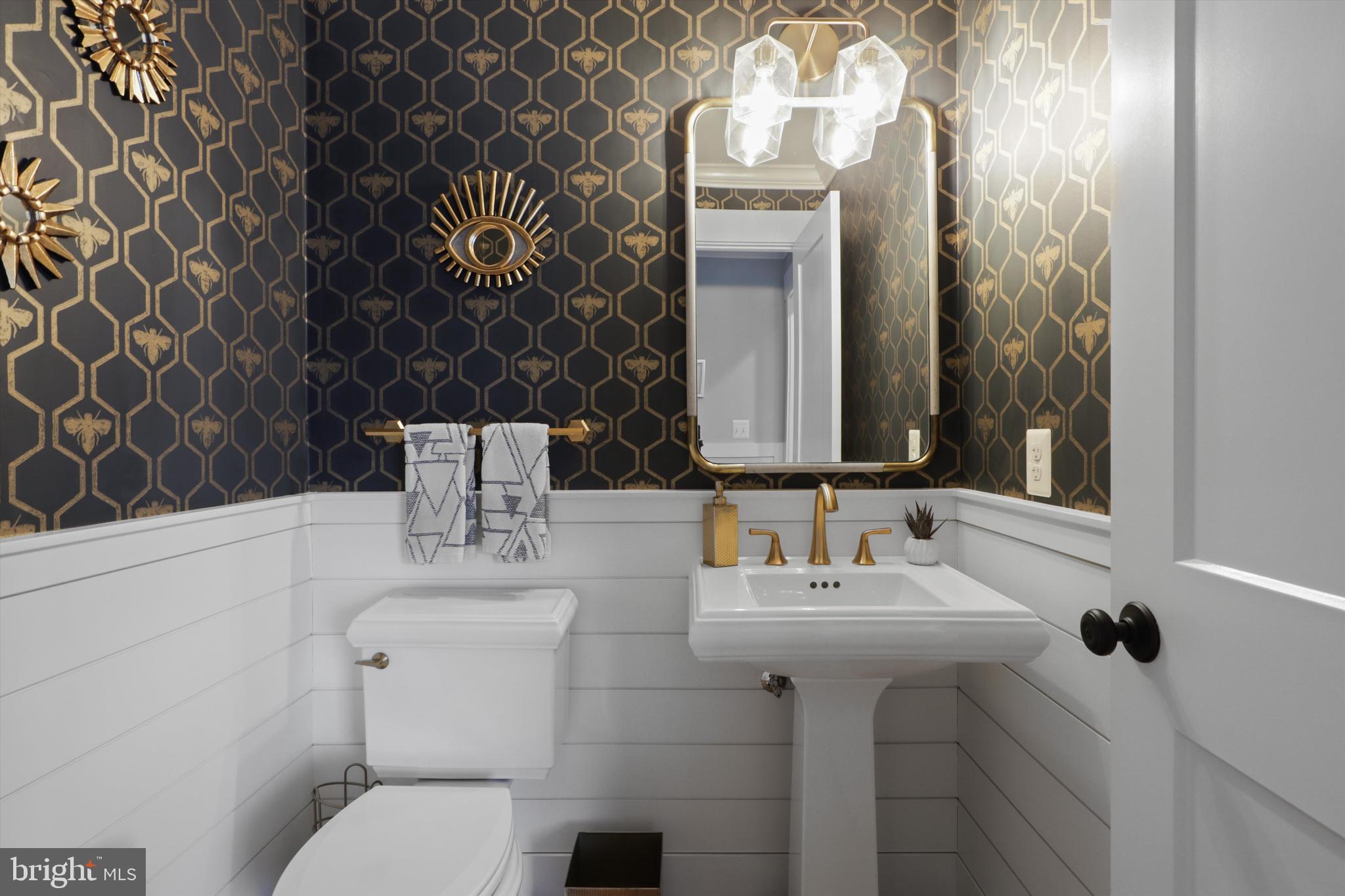 CHESTERBROOK WOODS - Residential