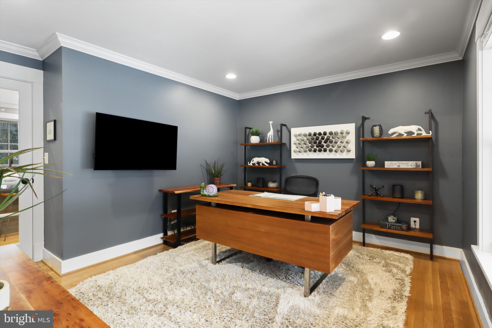 CHESTERBROOK WOODS - Residential