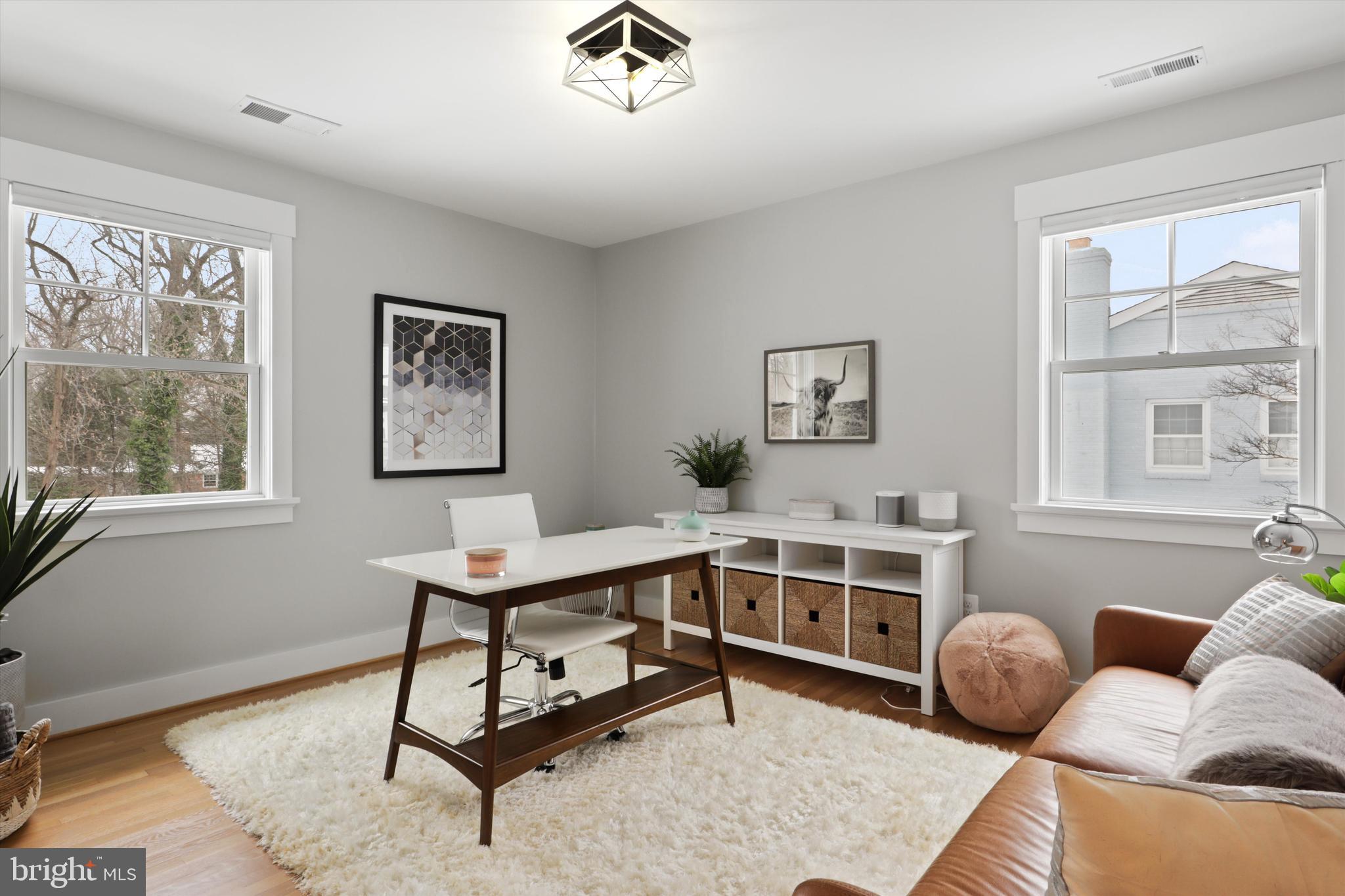 CHESTERBROOK WOODS - Residential