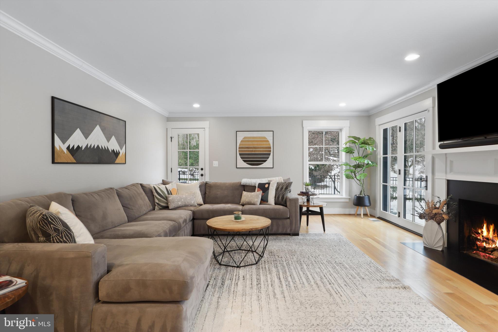 CHESTERBROOK WOODS - Residential