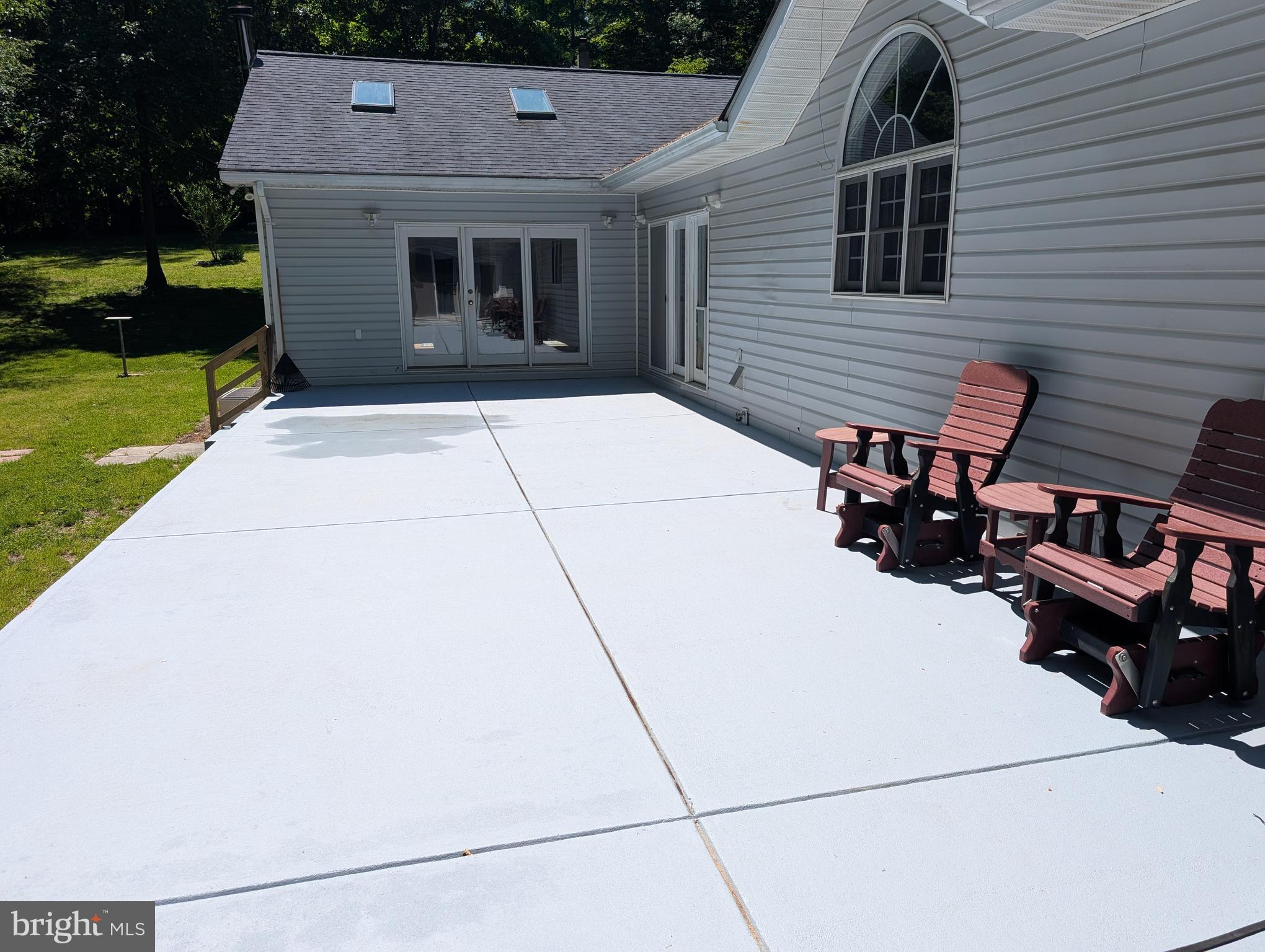 OLNEY OUTSIDE - Residential