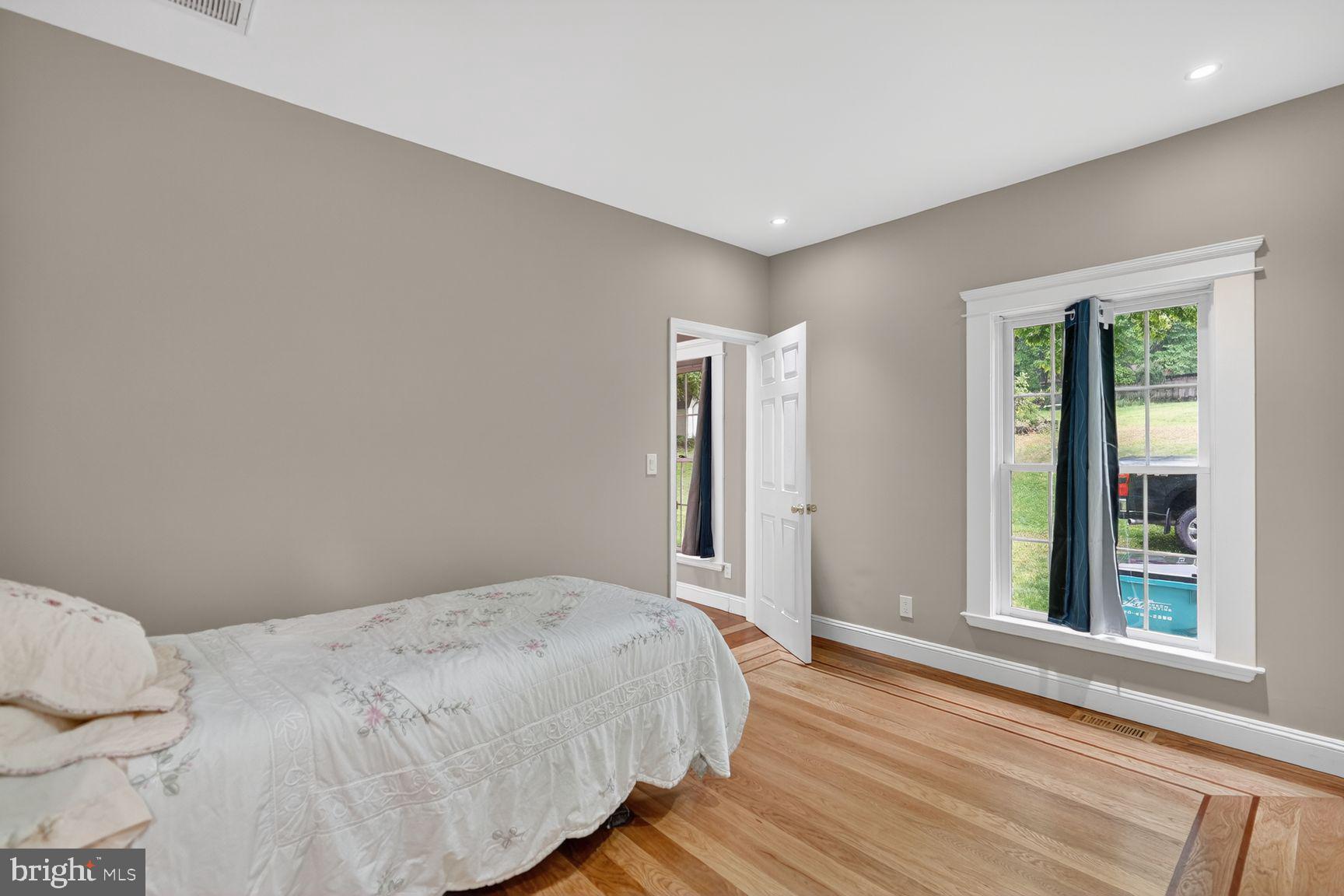 OLNEY OUTSIDE - Residential