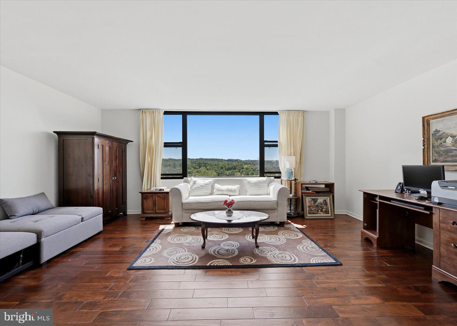 4600 DUKE STREET 928