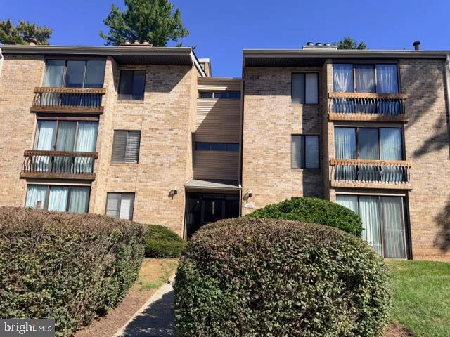 10549 Twin Rivers Road Unit B-1