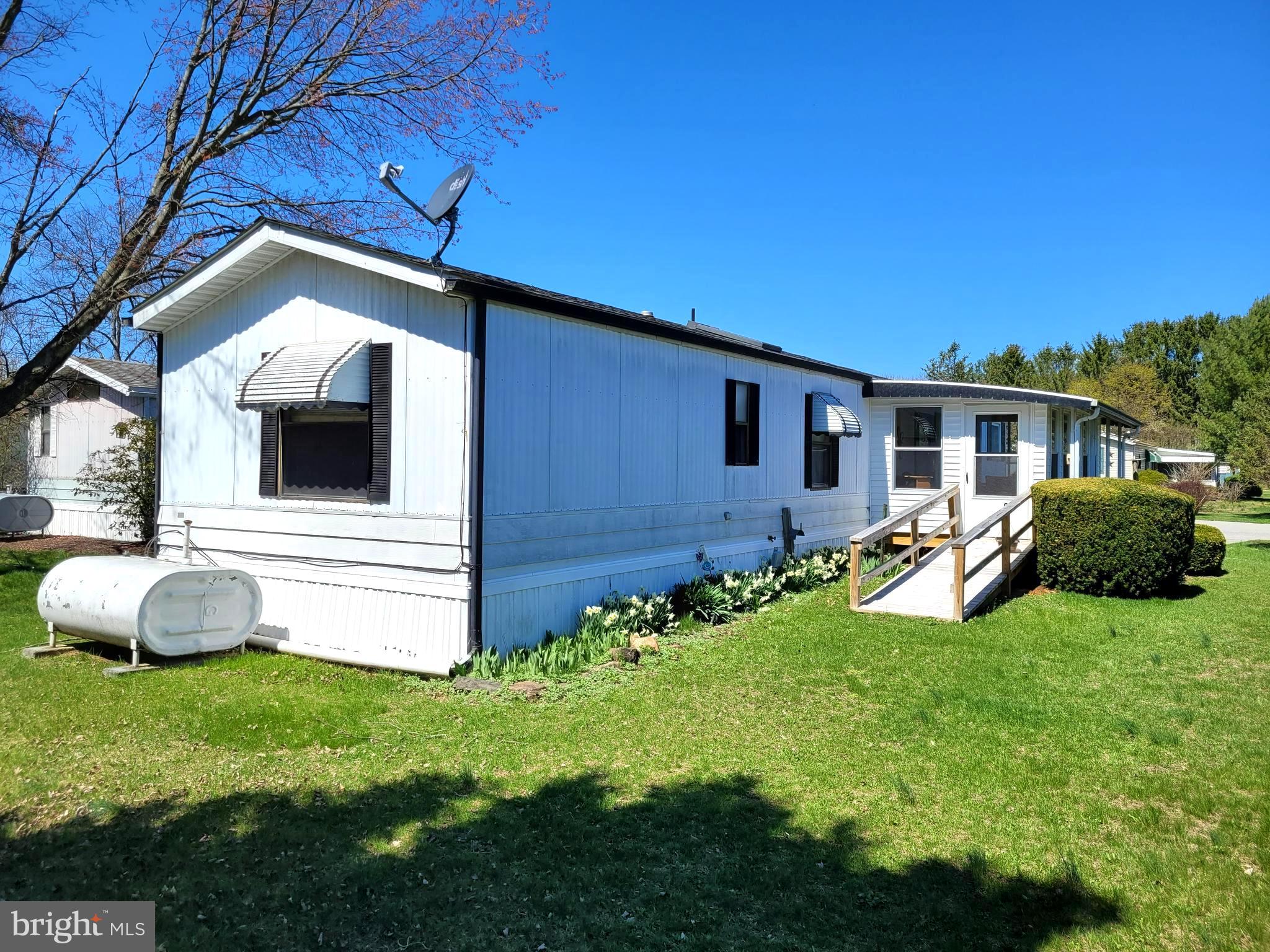 IRISH CREEK VILLAGE - Residential