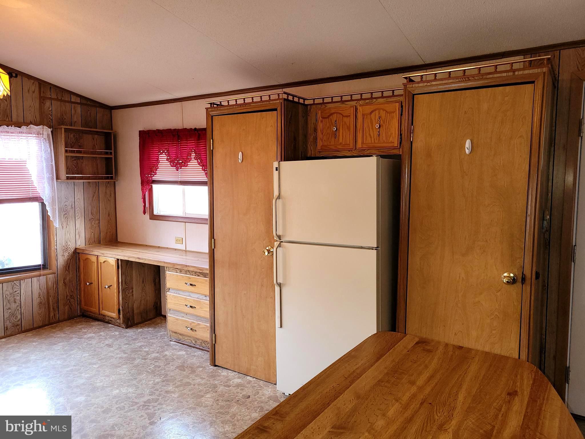 IRISH CREEK VILLAGE - Residential