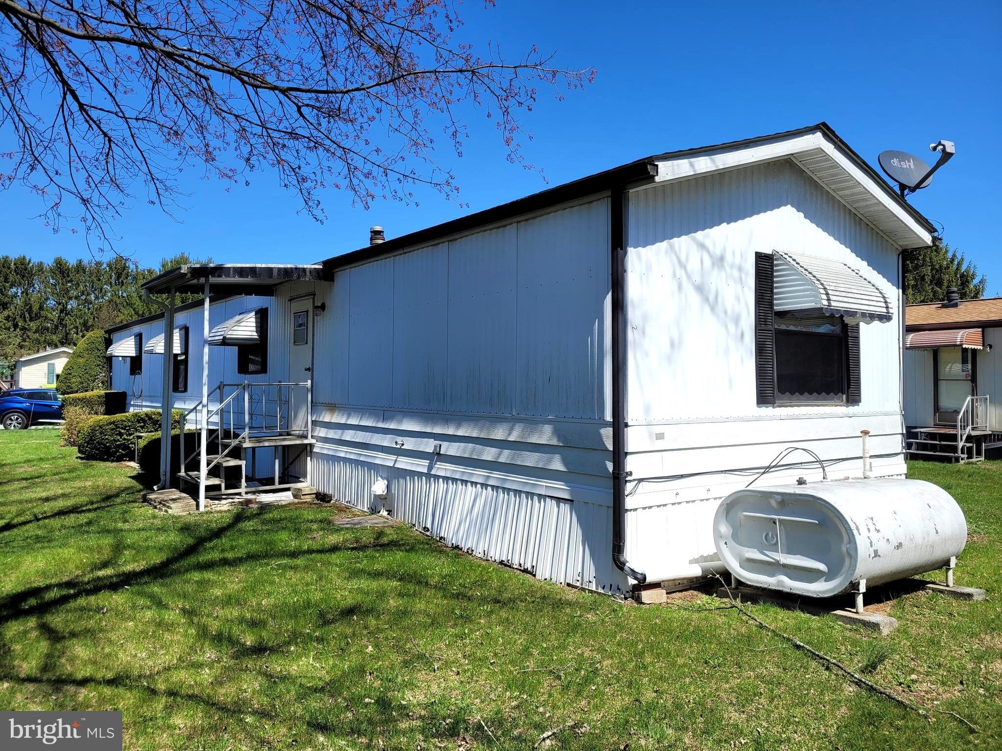 IRISH CREEK VILLAGE - Residential