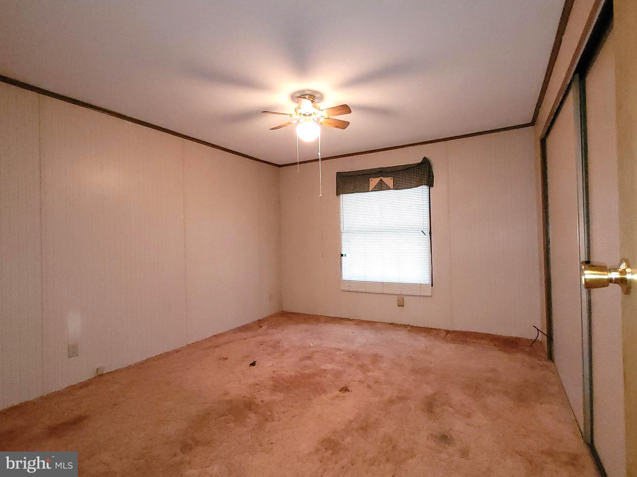 IRISH CREEK VILLAGE - Residential