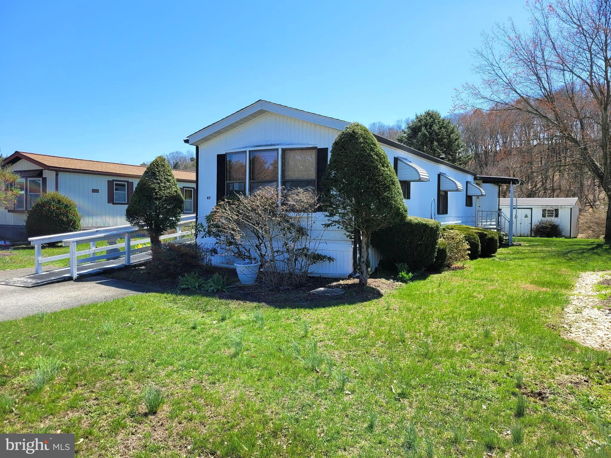 IRISH CREEK VILLAGE - Residential