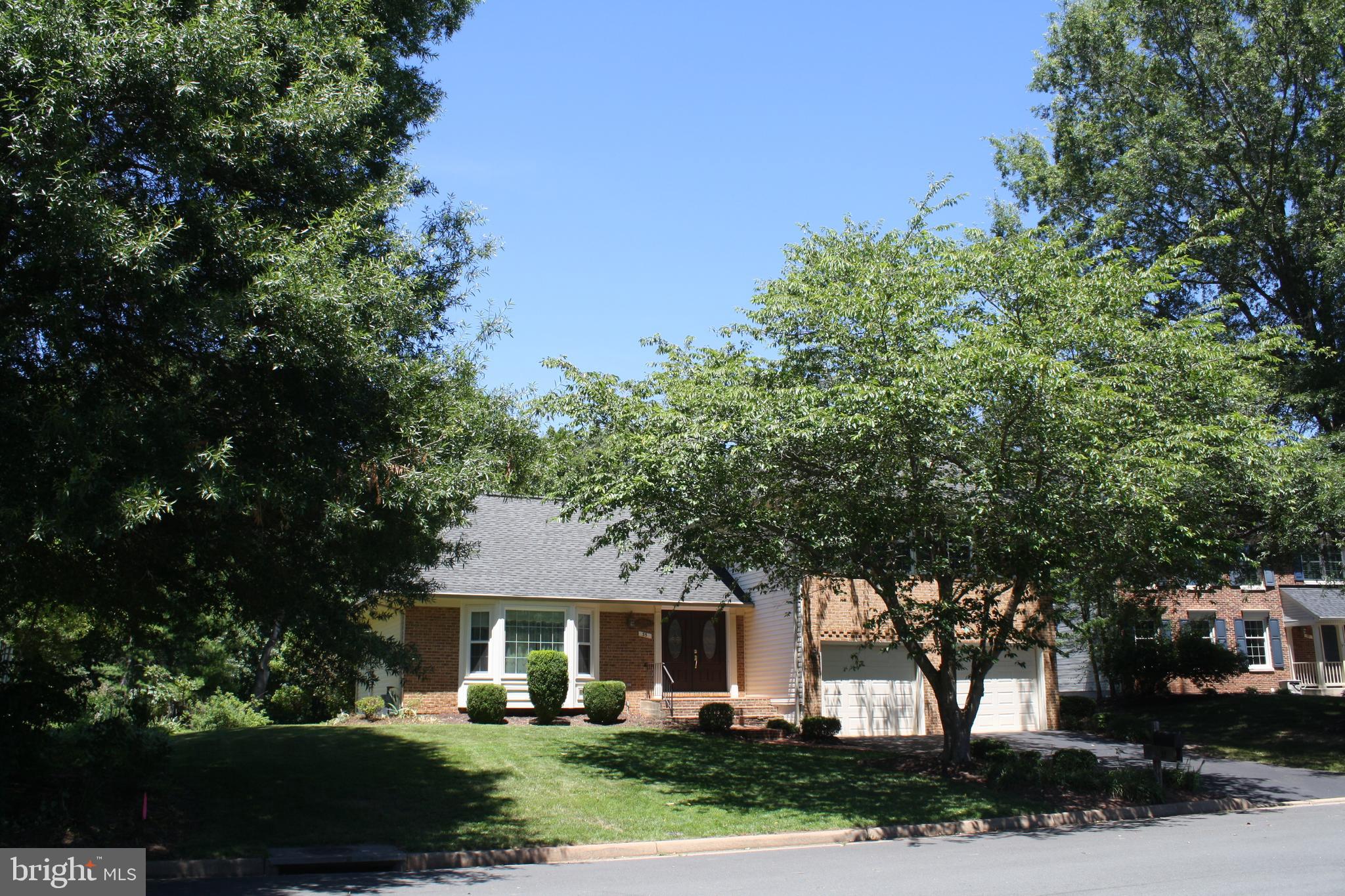 COUNTRYSIDE PROFESSIONAL - Residential Lease