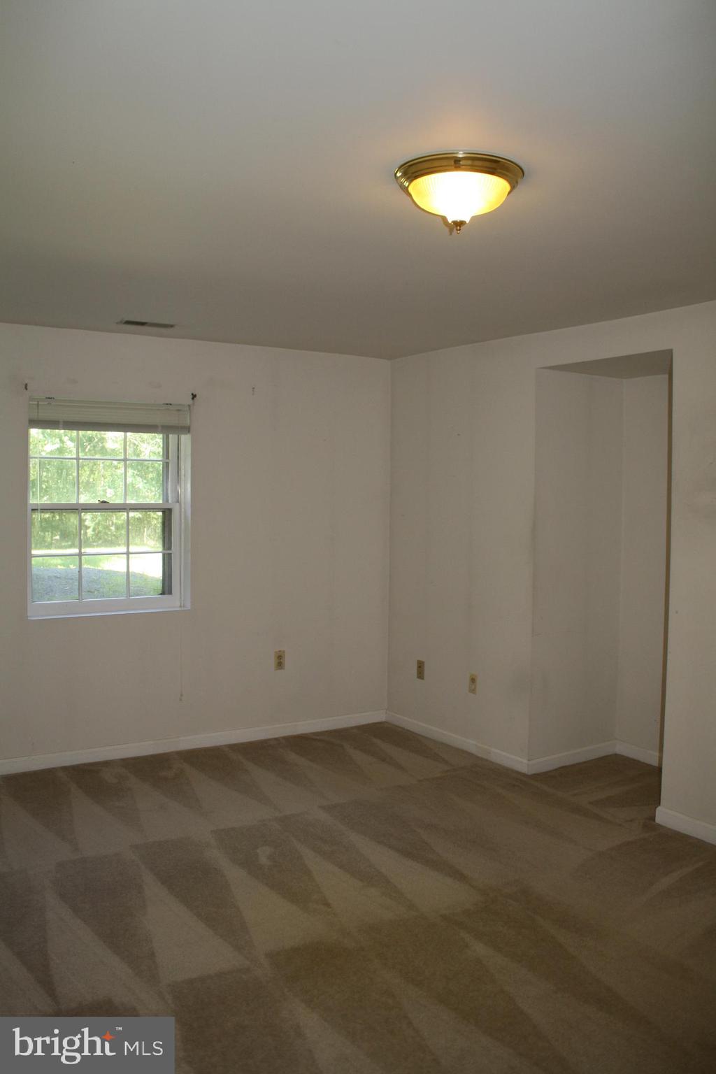 COUNTRYSIDE PROFESSIONAL - Residential Lease