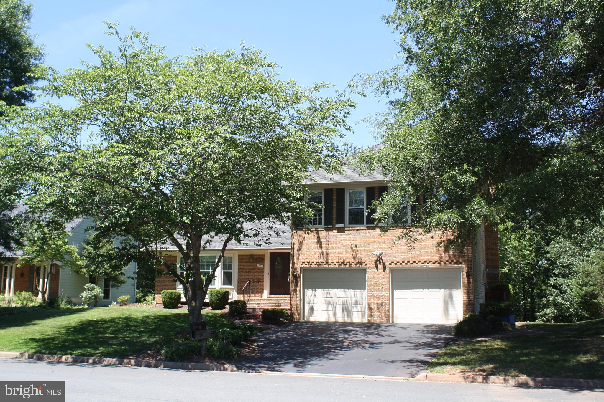 COUNTRYSIDE PROFESSIONAL - Residential Lease