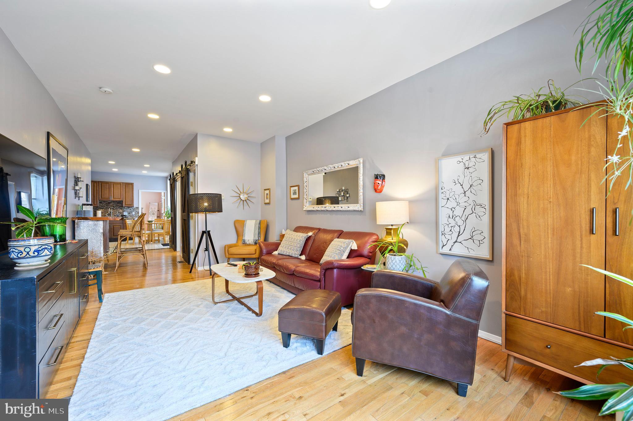 OLDE KENSINGTON - Residential Income