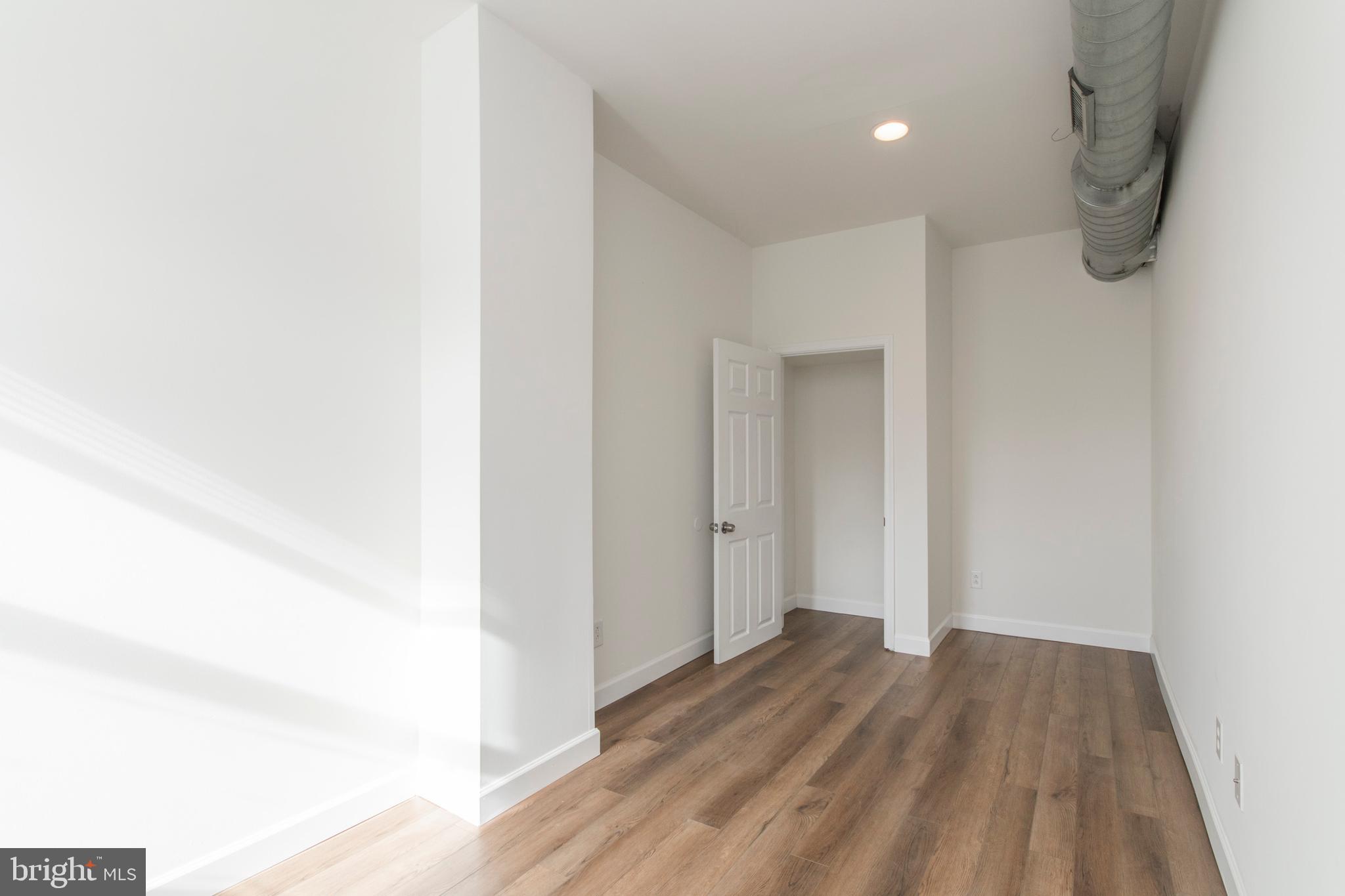 OLDE KENSINGTON - Residential Income