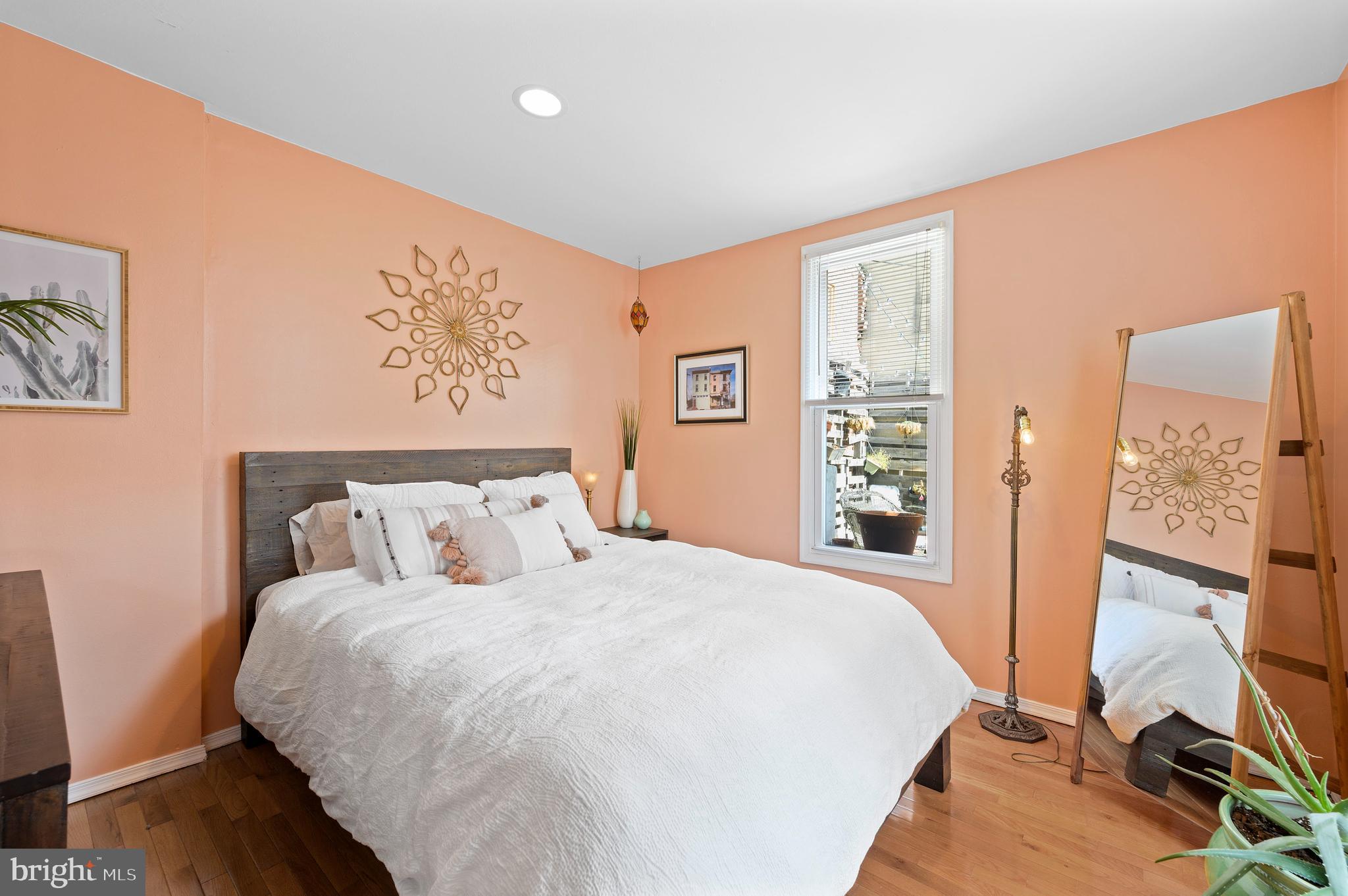OLDE KENSINGTON - Residential Income