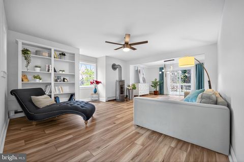 575 W VALLEY ROAD WAYNE PA 19087