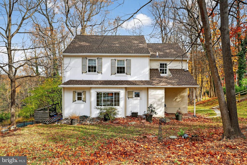 Photo of 575 W Valley Road, WAYNE, PA 19087 (MLS # PACT2113806)