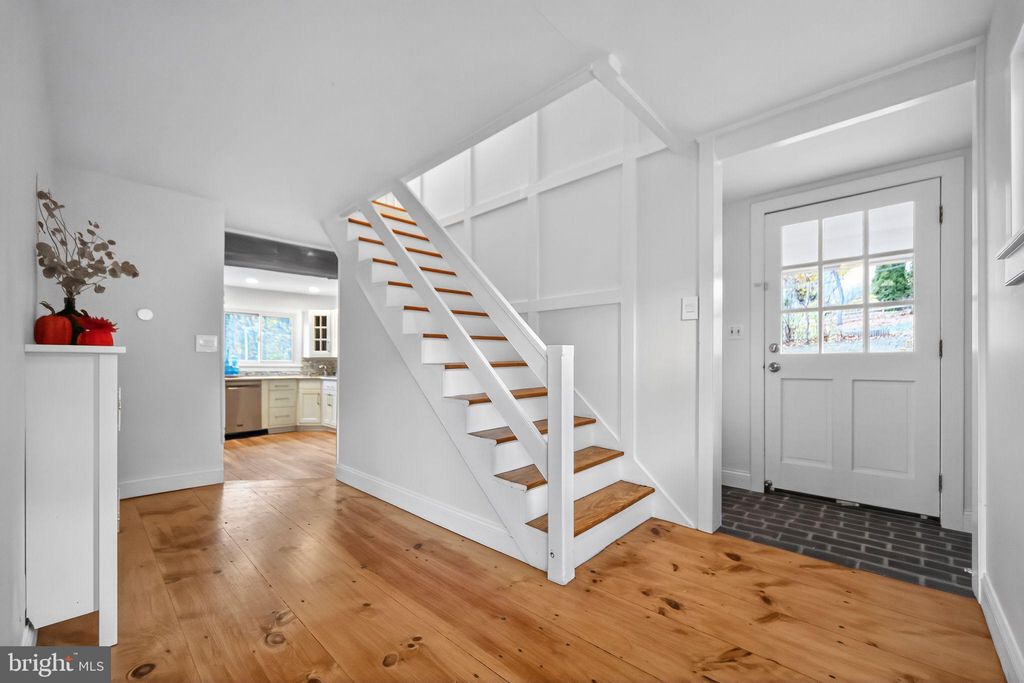 Photo of 575 W Valley Road, WAYNE, PA 19087 (MLS # PACT2113806)