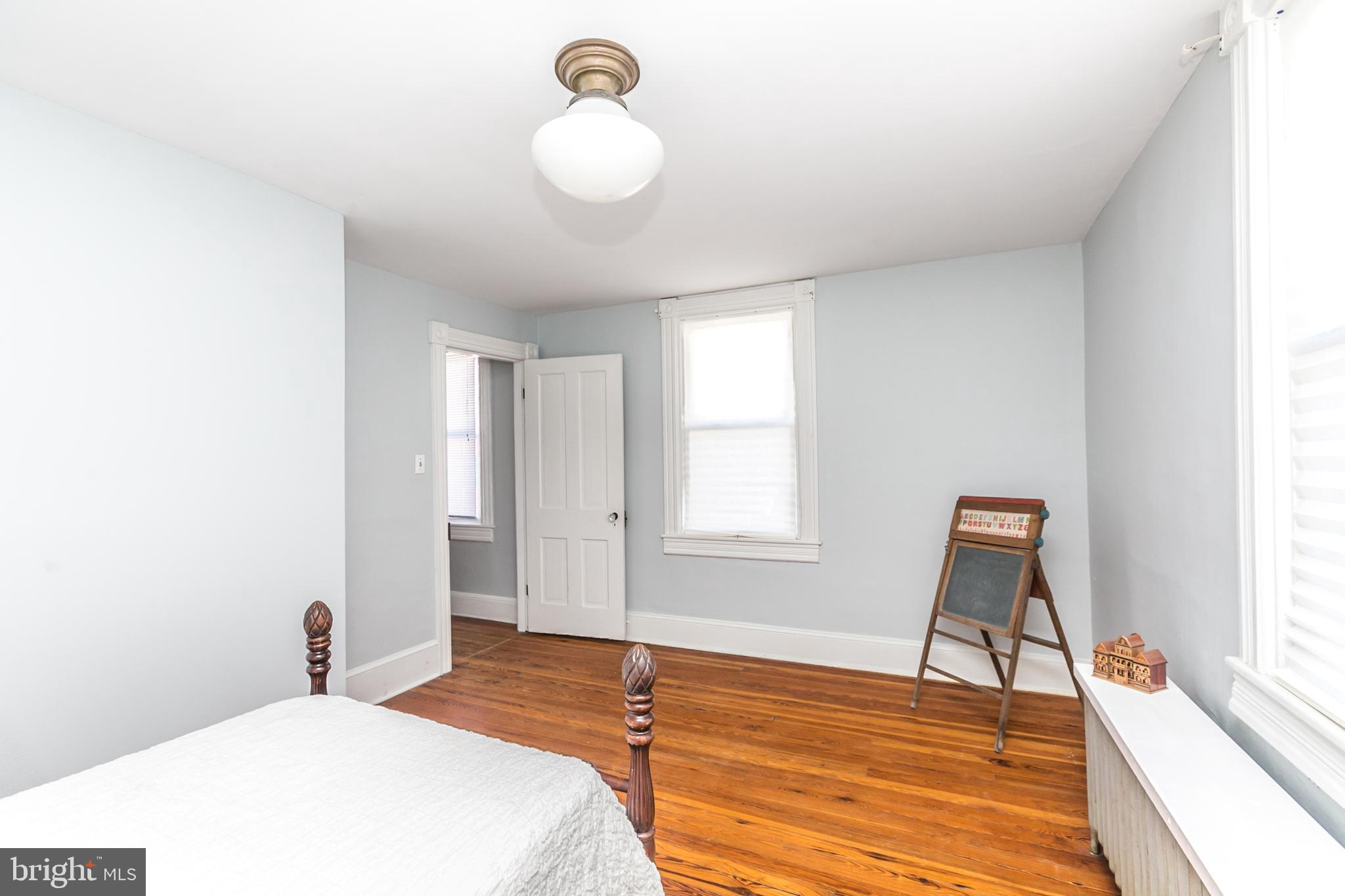 LAURAVILLE HISTORIC DISTRICT - Residential