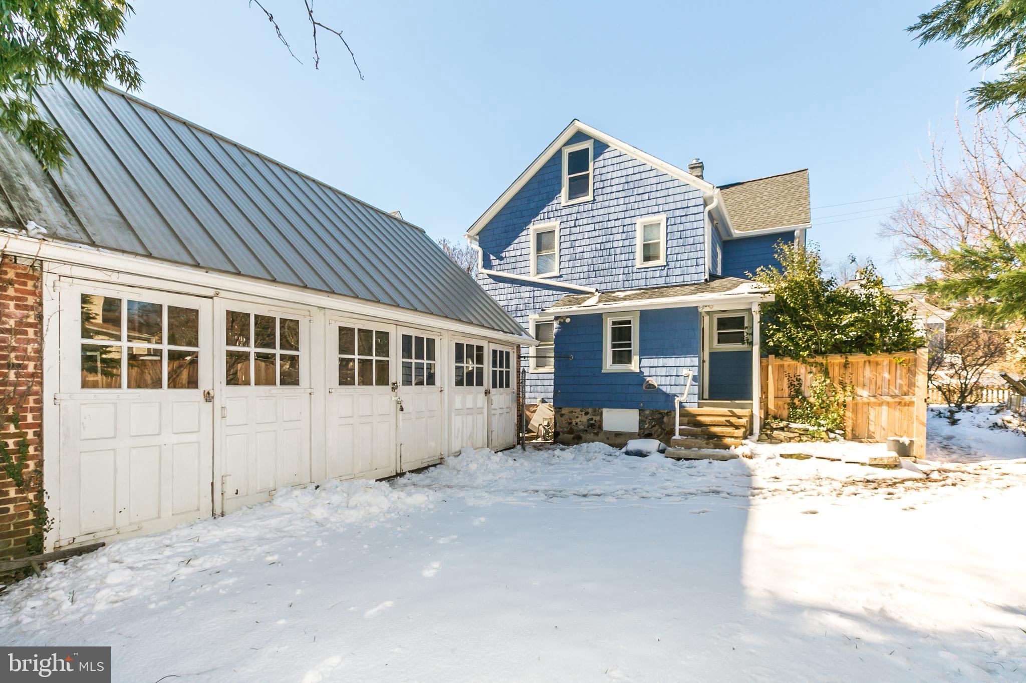 LAURAVILLE HISTORIC DISTRICT - Residential