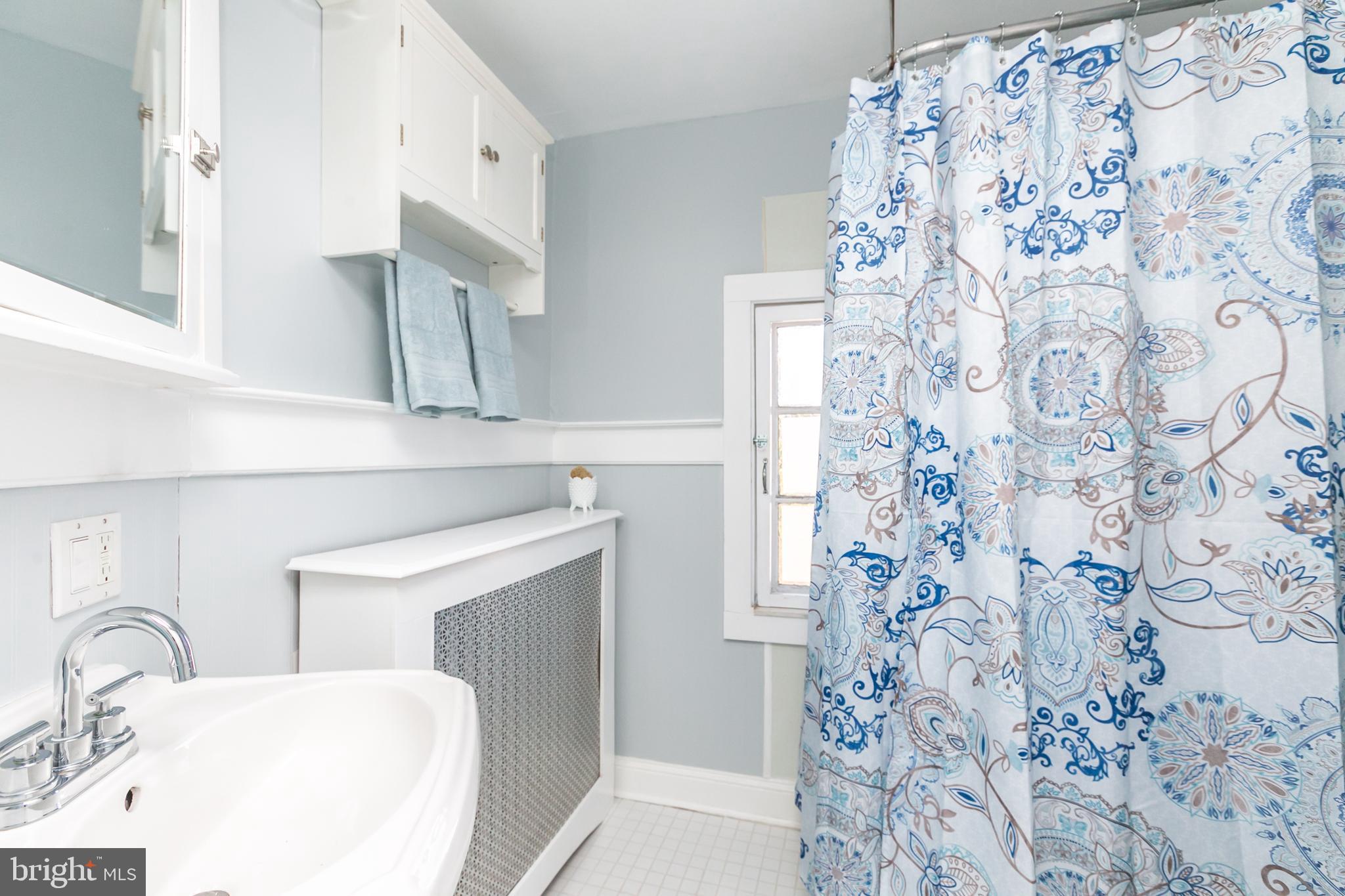 LAURAVILLE HISTORIC DISTRICT - Residential