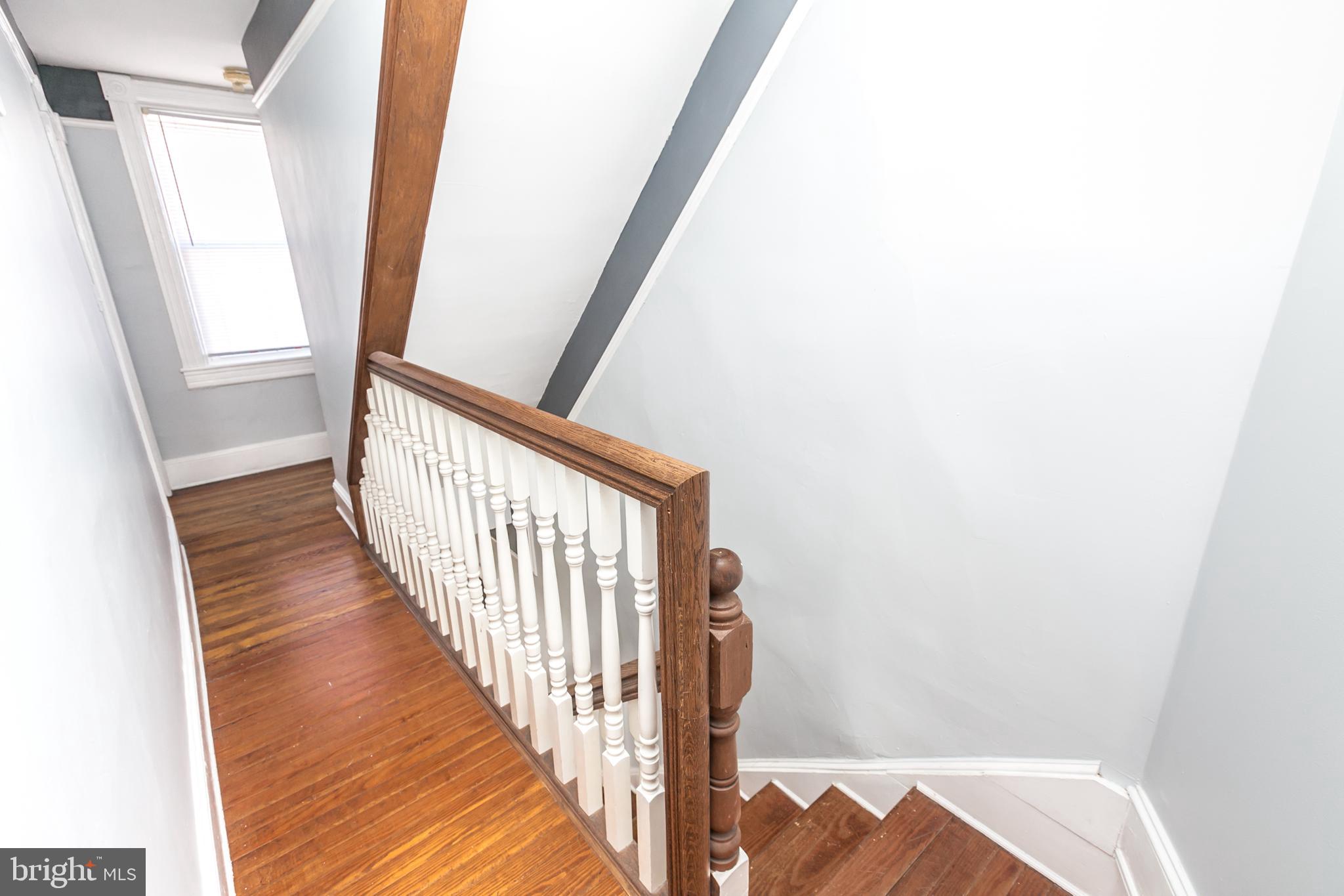 LAURAVILLE HISTORIC DISTRICT - Residential