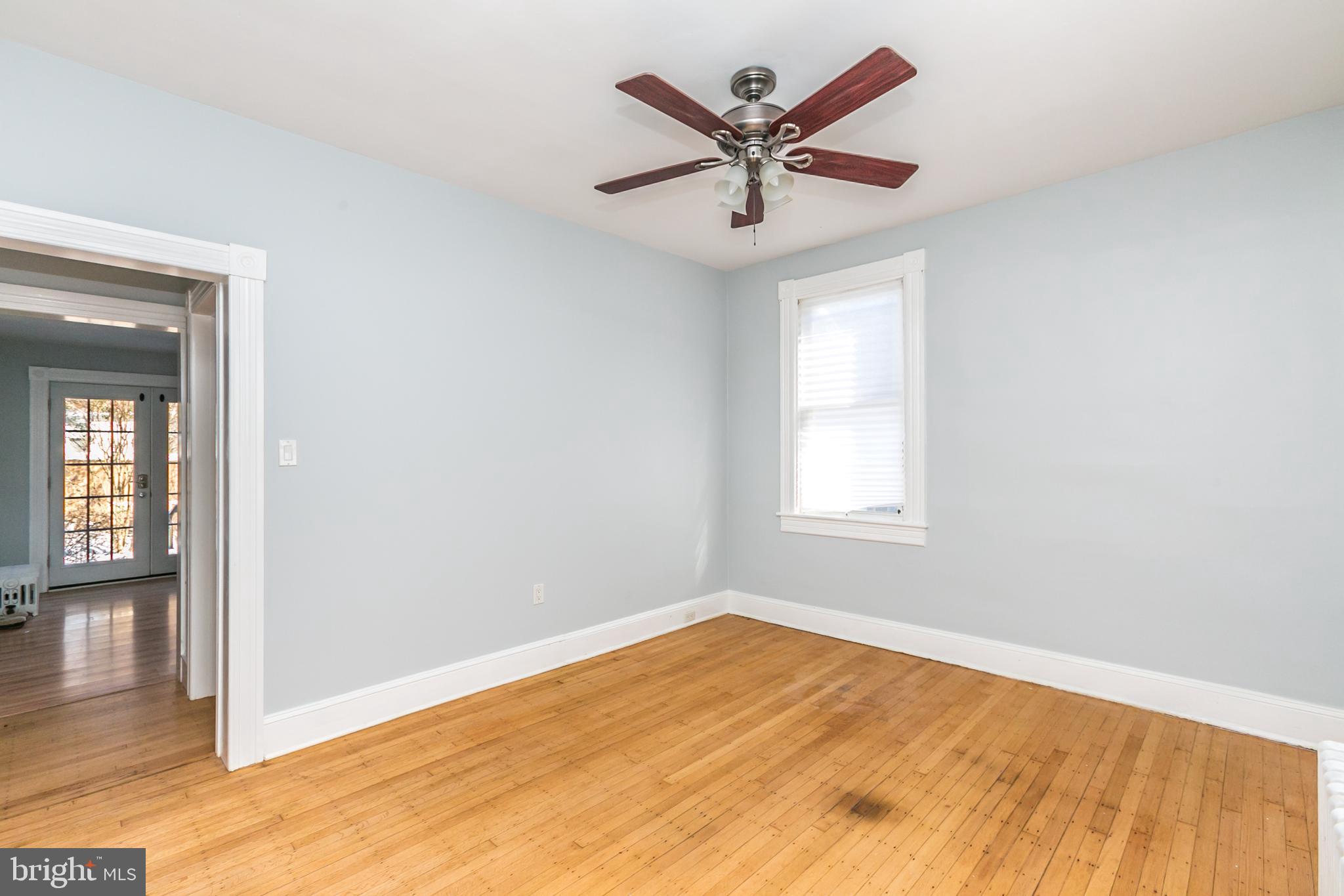 LAURAVILLE HISTORIC DISTRICT - Residential