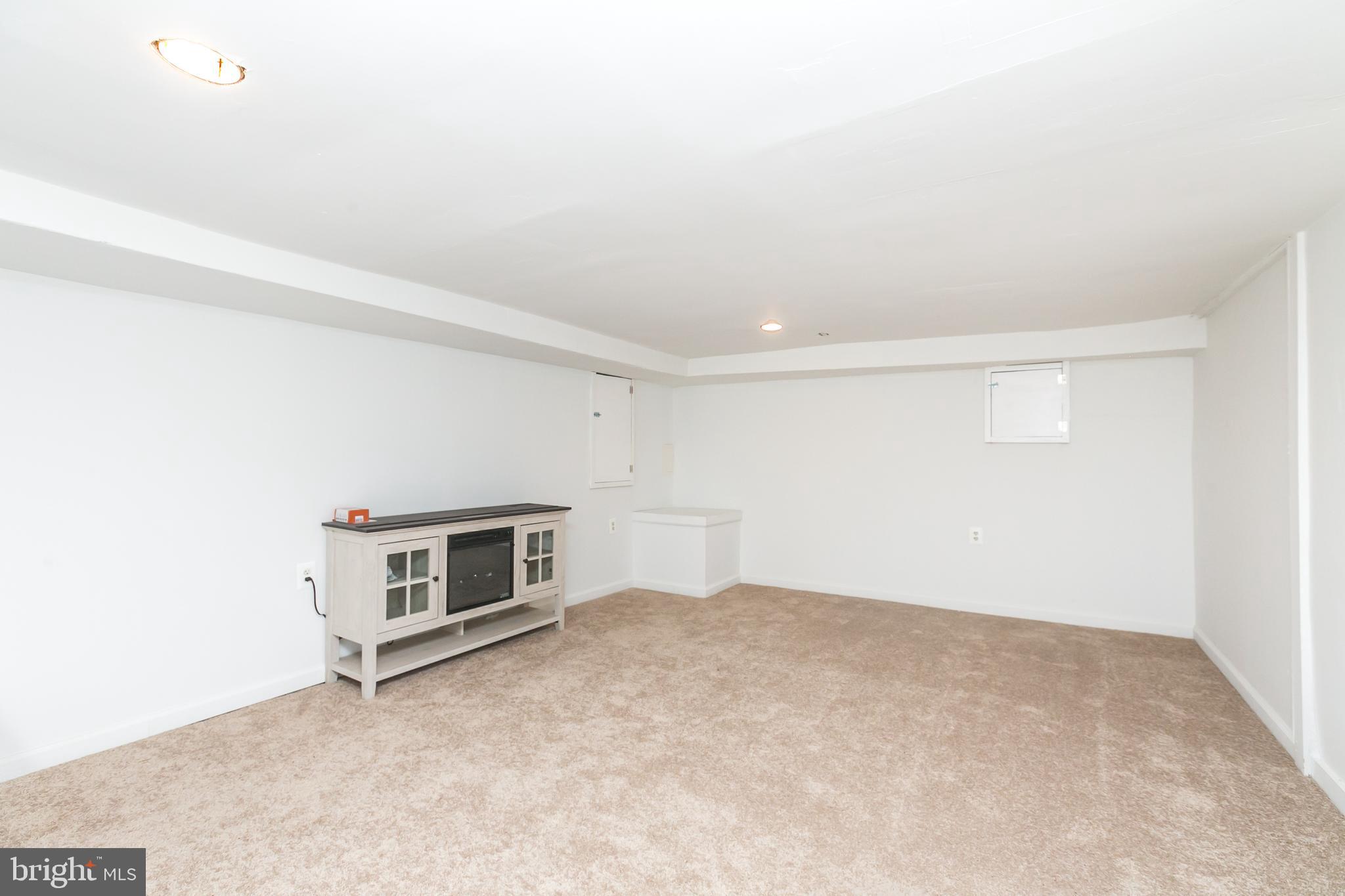 LAURAVILLE HISTORIC DISTRICT - Residential