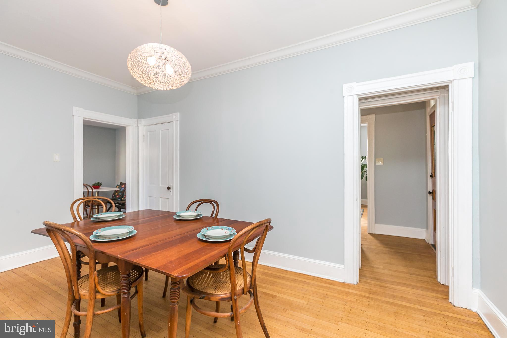 LAURAVILLE HISTORIC DISTRICT - Residential