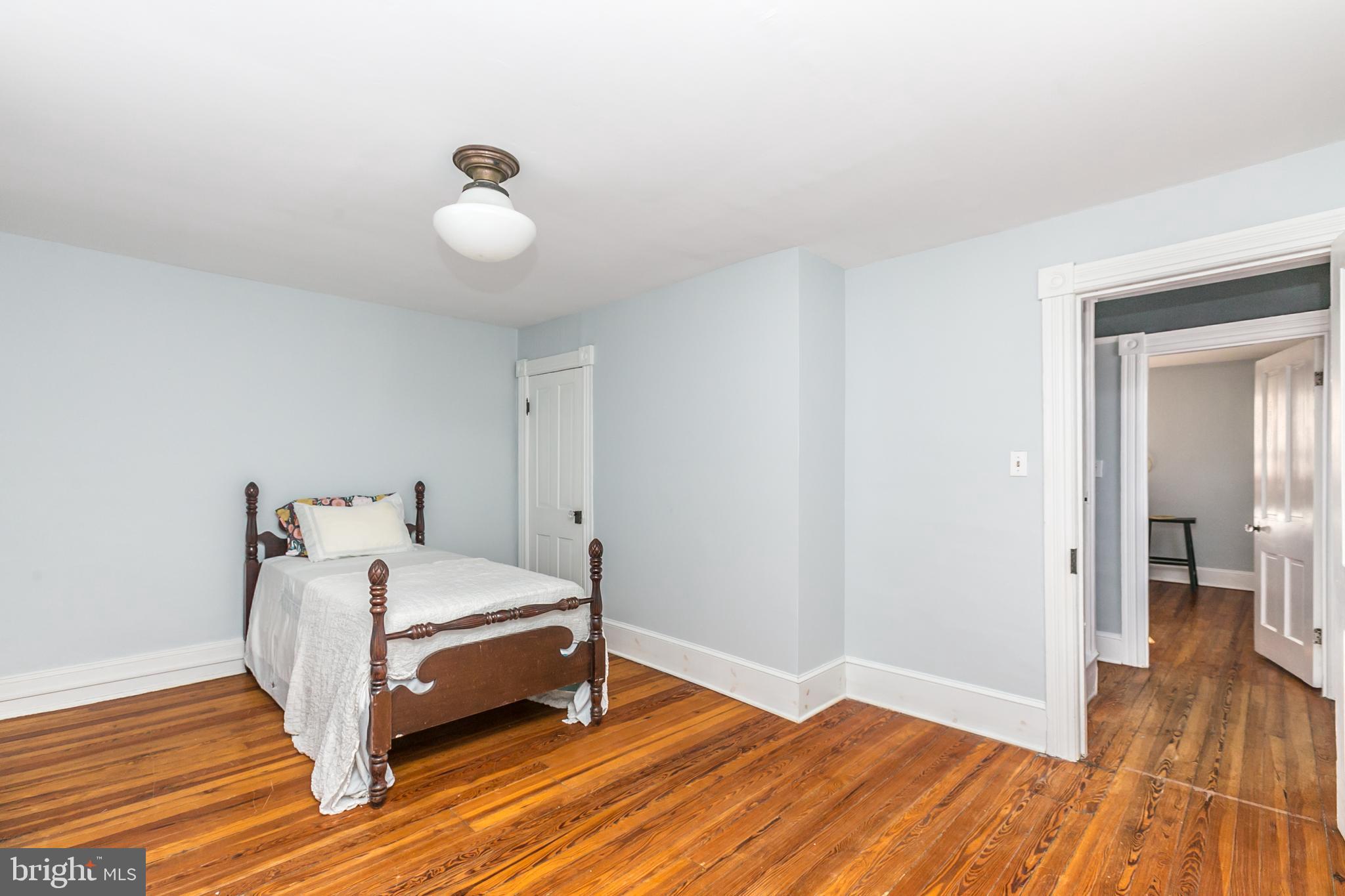 LAURAVILLE HISTORIC DISTRICT - Residential