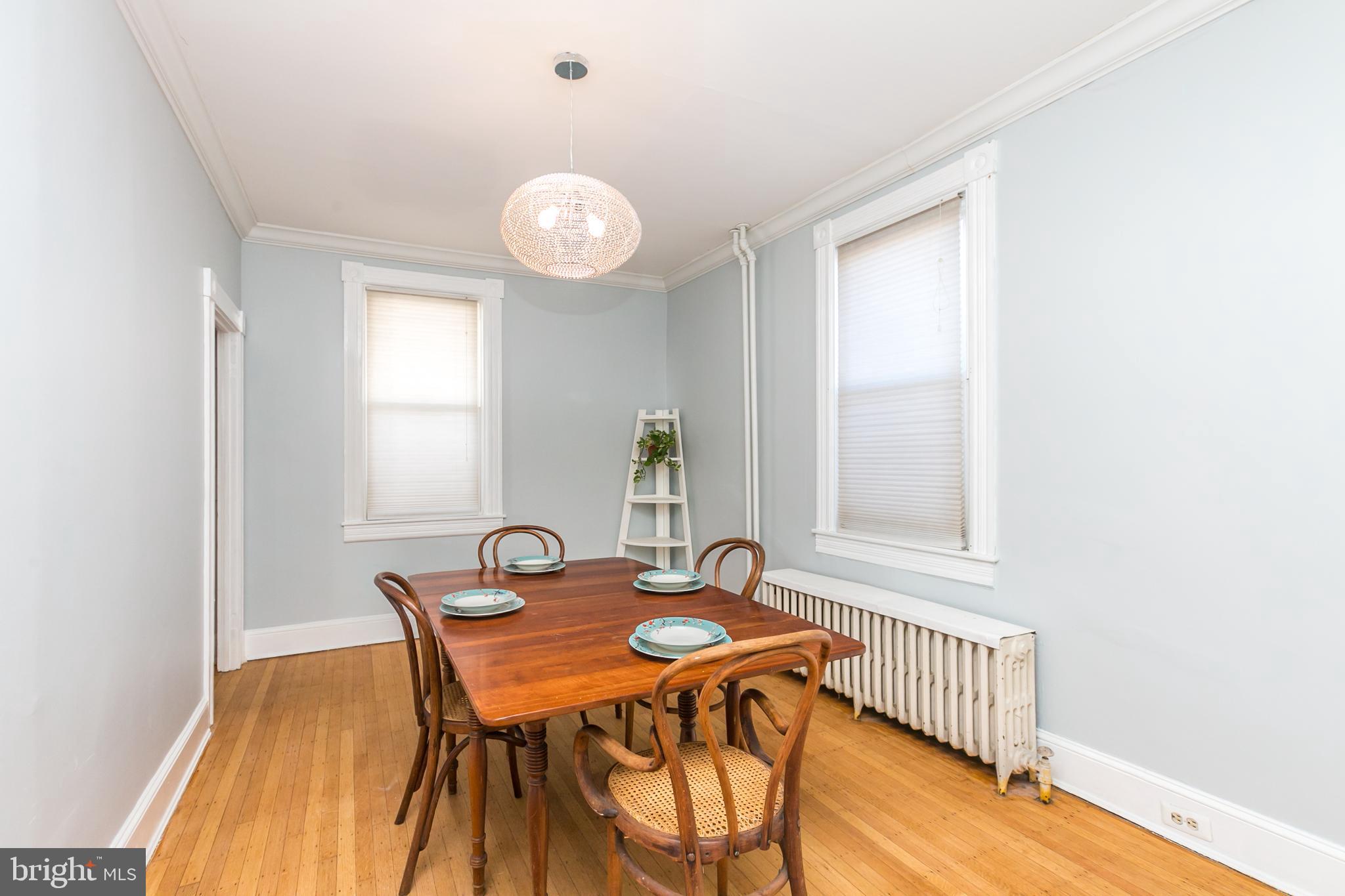 LAURAVILLE HISTORIC DISTRICT - Residential