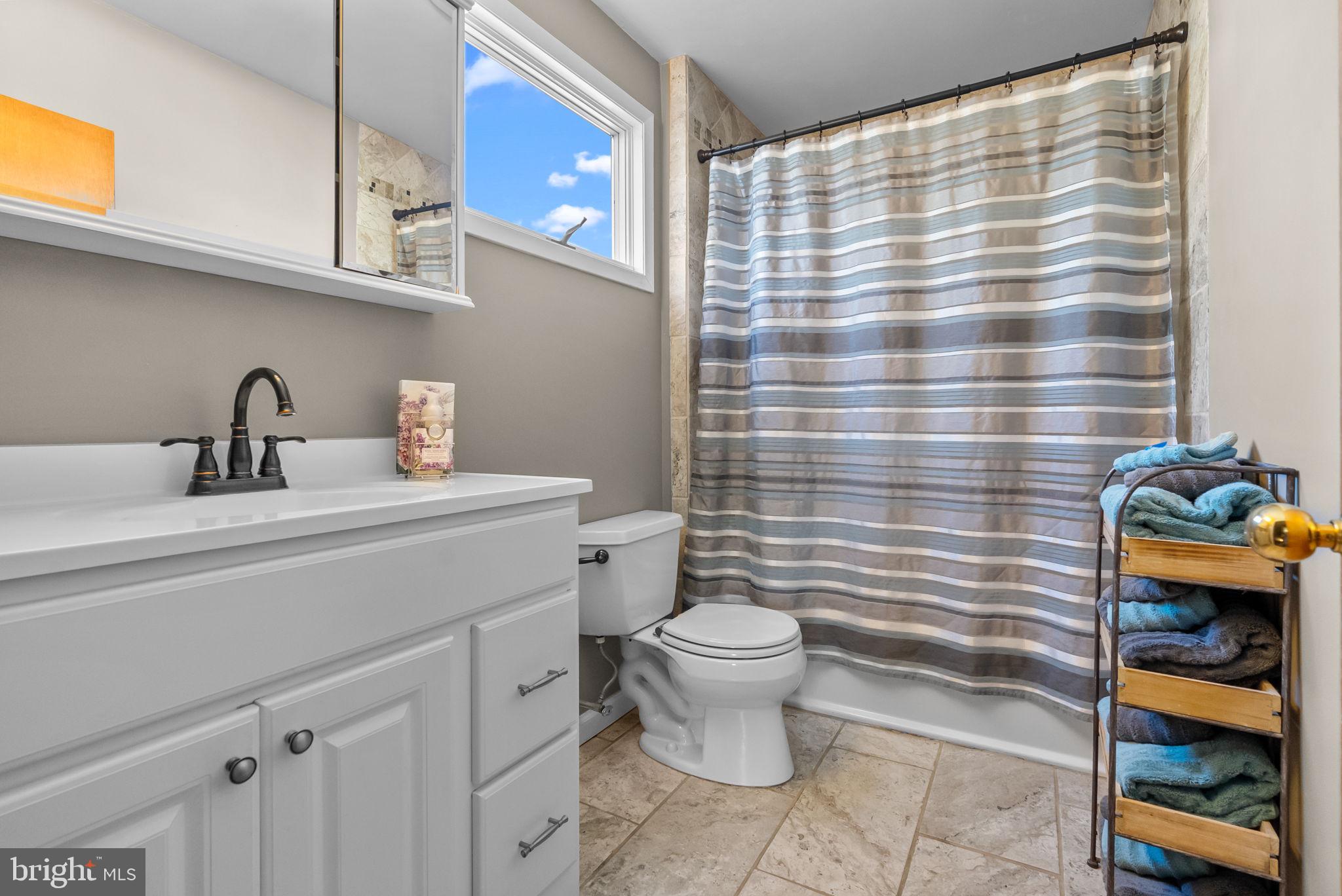 FAIRFIELD - Residential