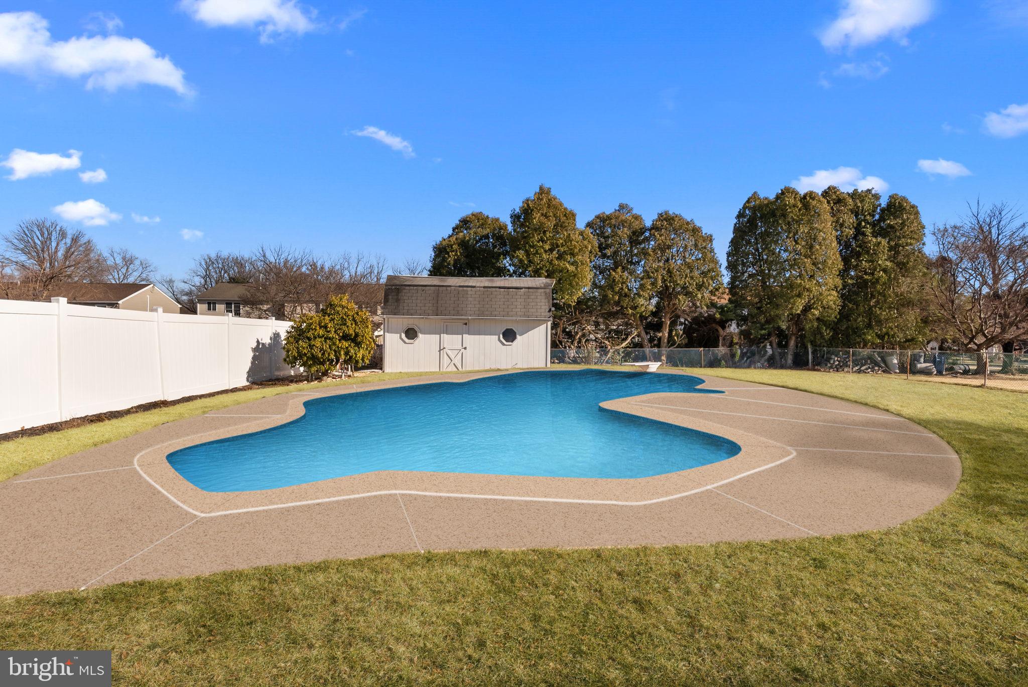 FAIRFIELD - Residential