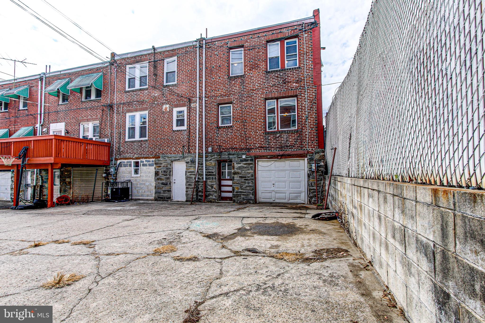 MAYFAIR - Residential