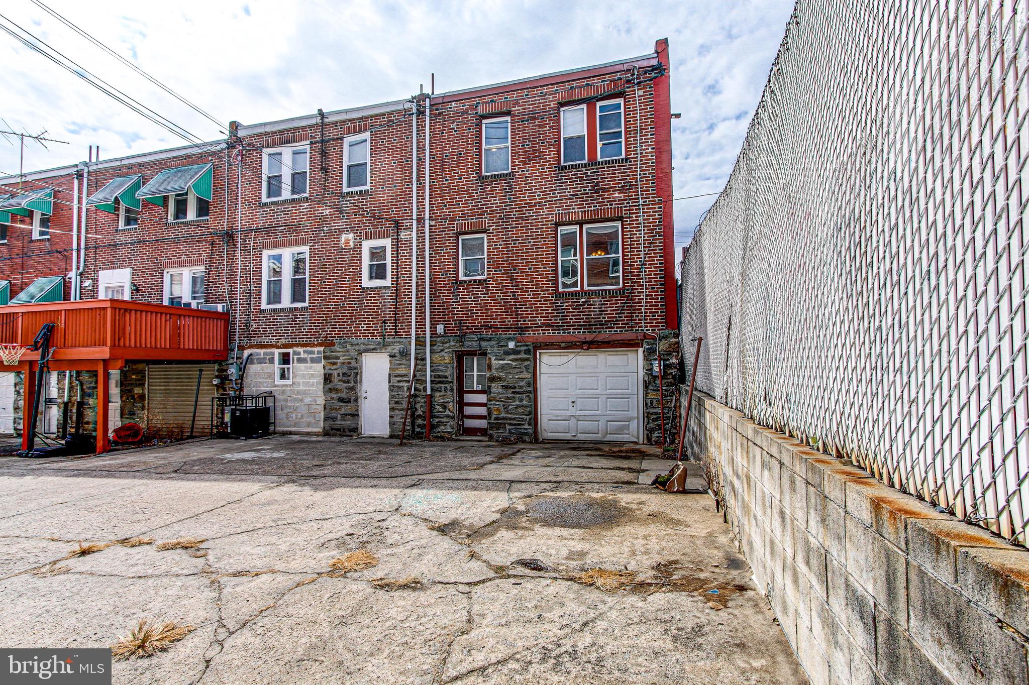 MAYFAIR - Residential