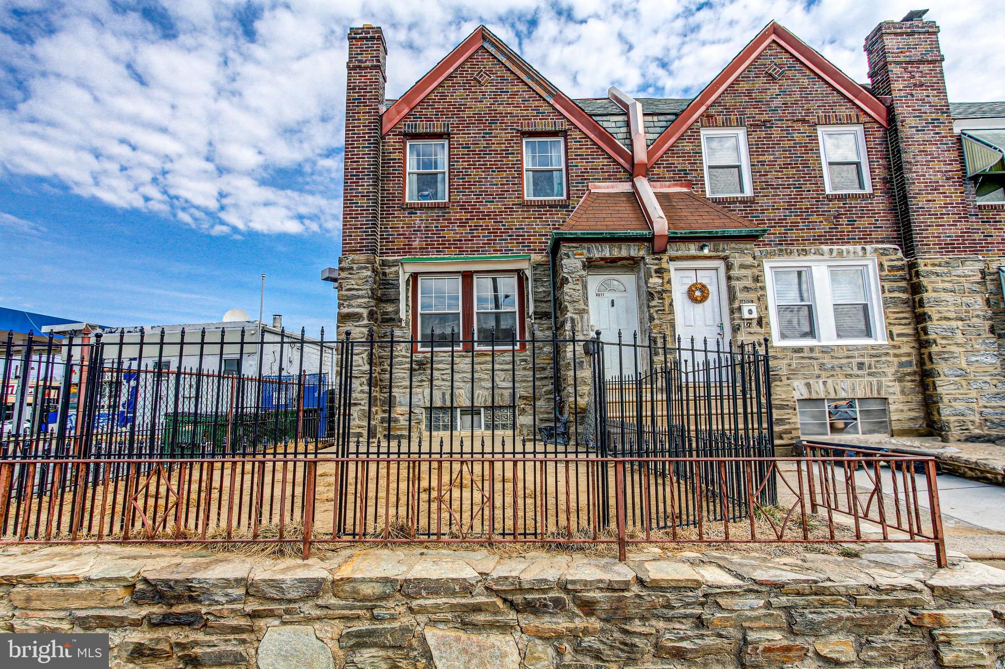 MAYFAIR - Residential