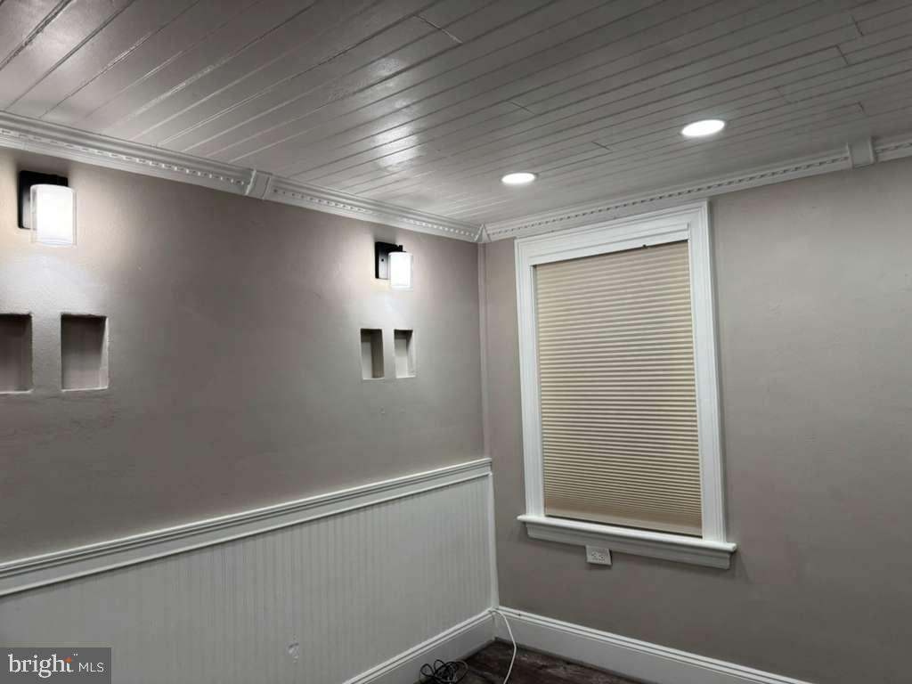 LANSDALE - Residential Lease