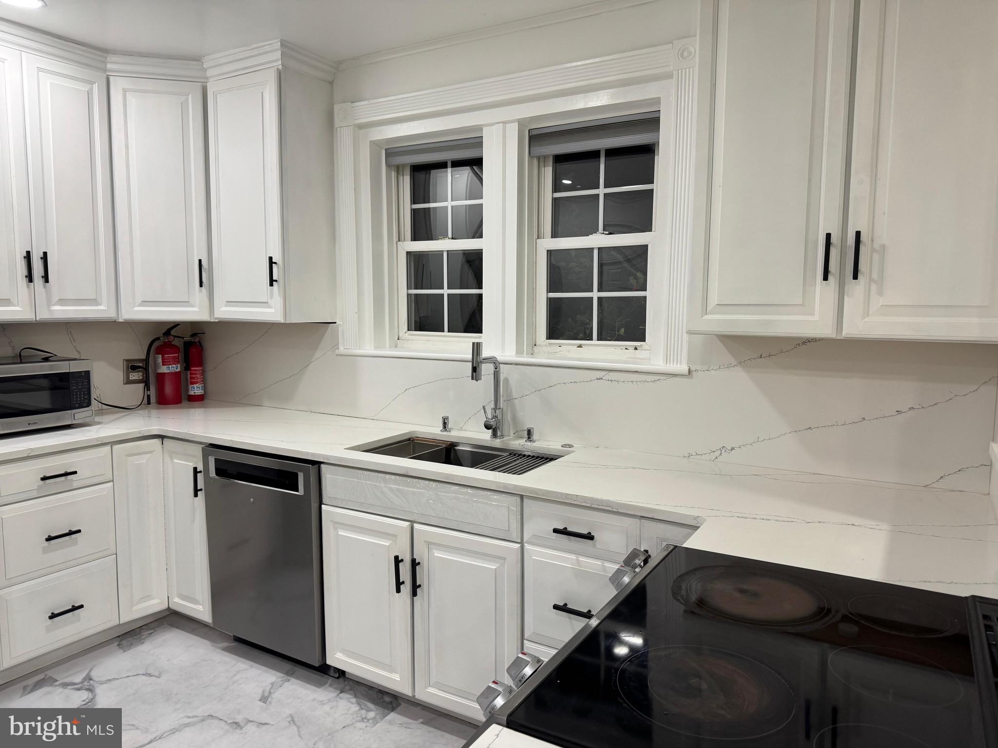 LANSDALE - Residential Lease