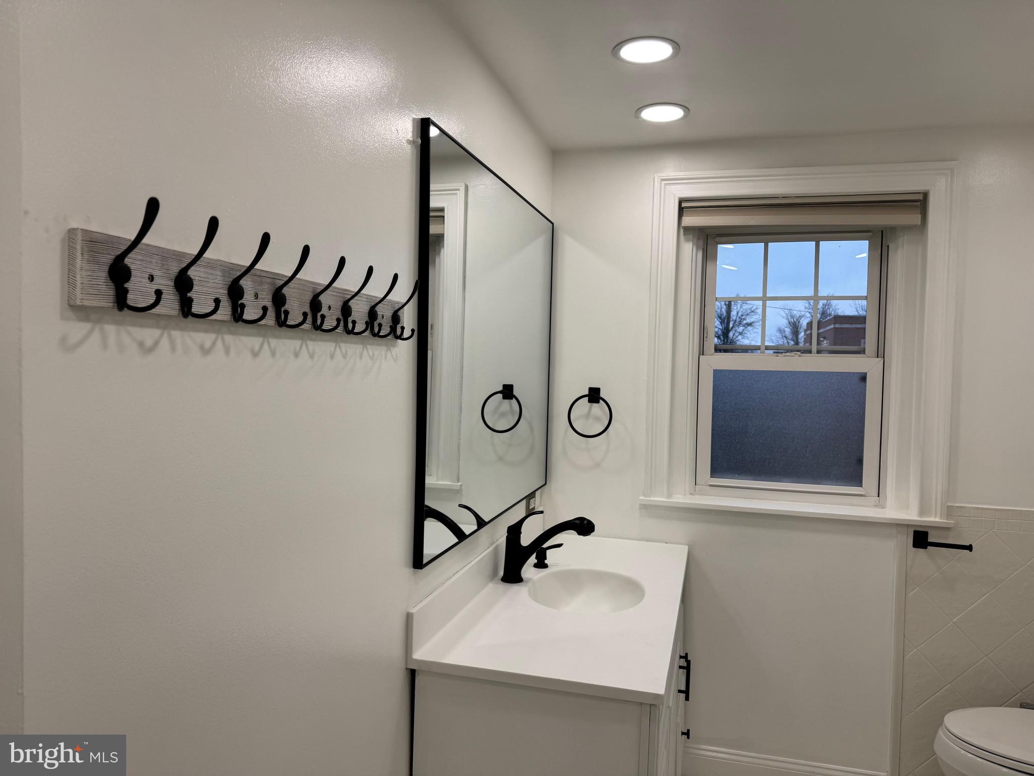 LANSDALE - Residential Lease