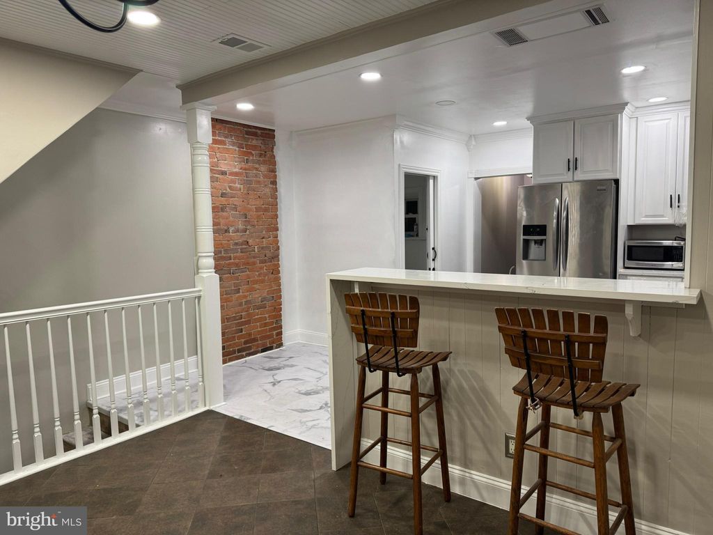 Photo of 725 W Mount Vernon Street, LANSDALE, PA 19446 (MLS # PAMC2163732)