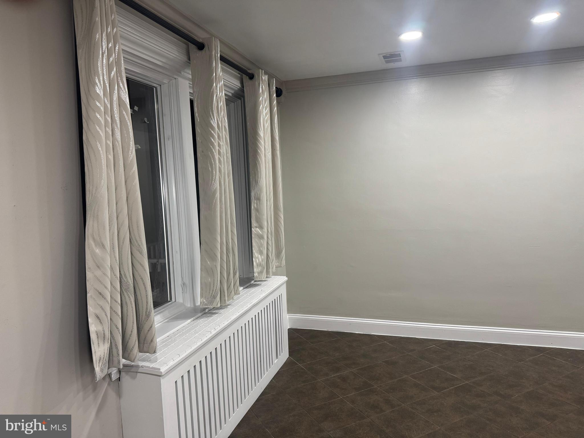 LANSDALE - Residential Lease