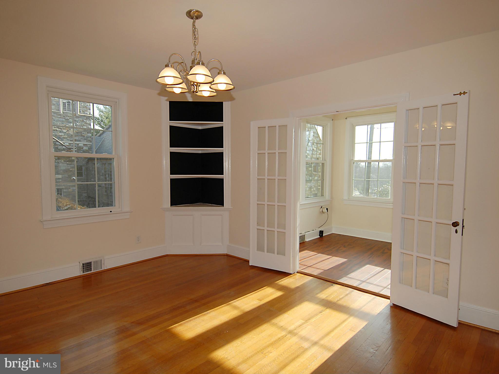 LYON PARK - Residential Lease