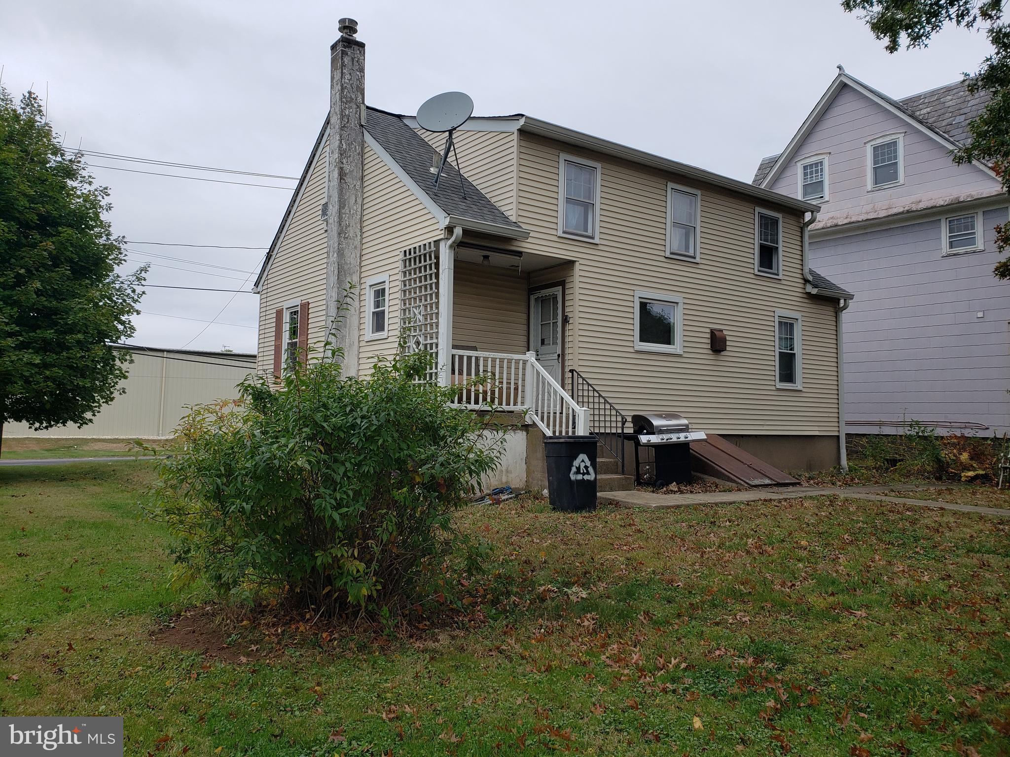 262 FAIRVIEW AVENUE