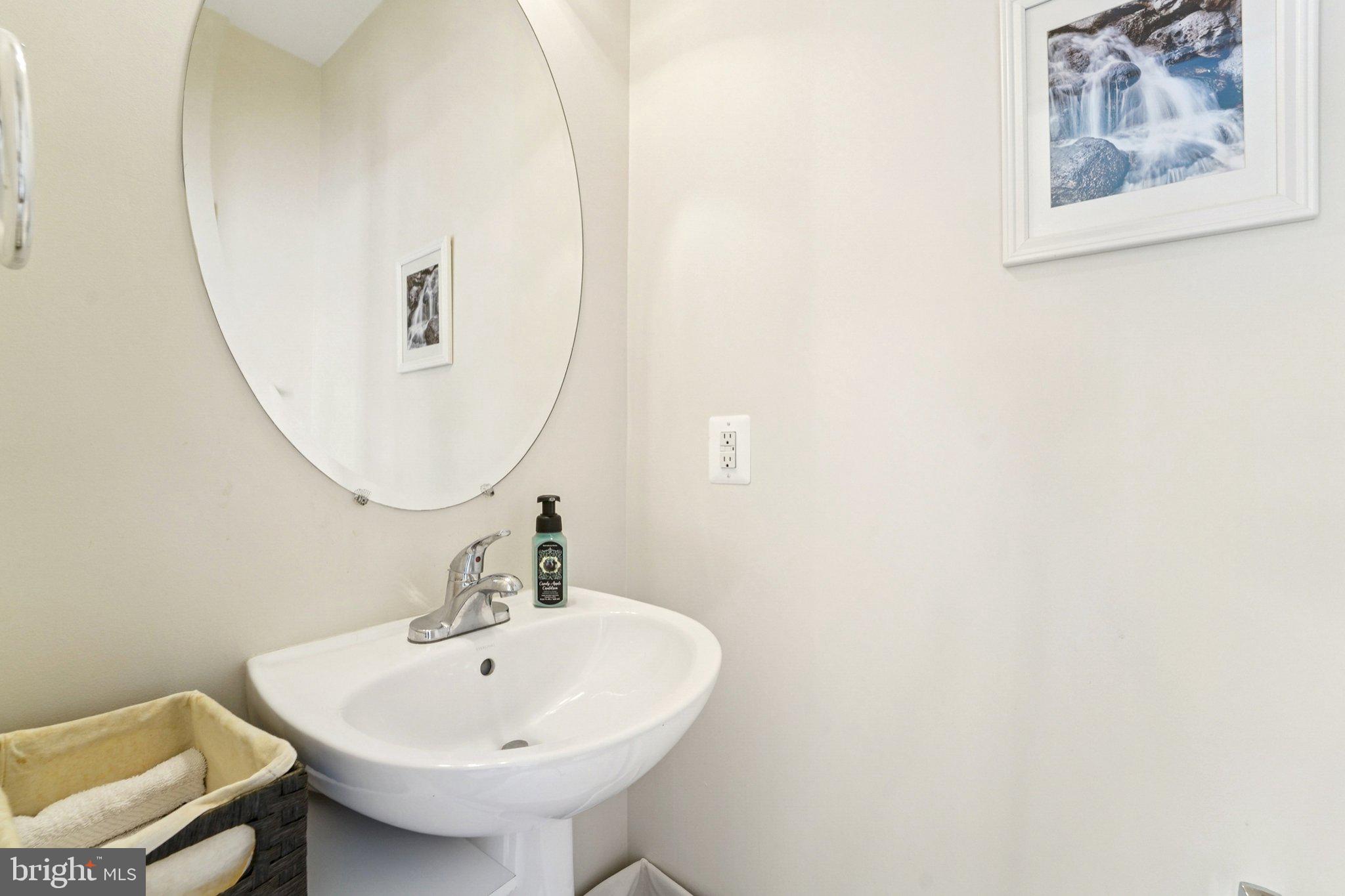 JENNIFER MEADOWS - Residential