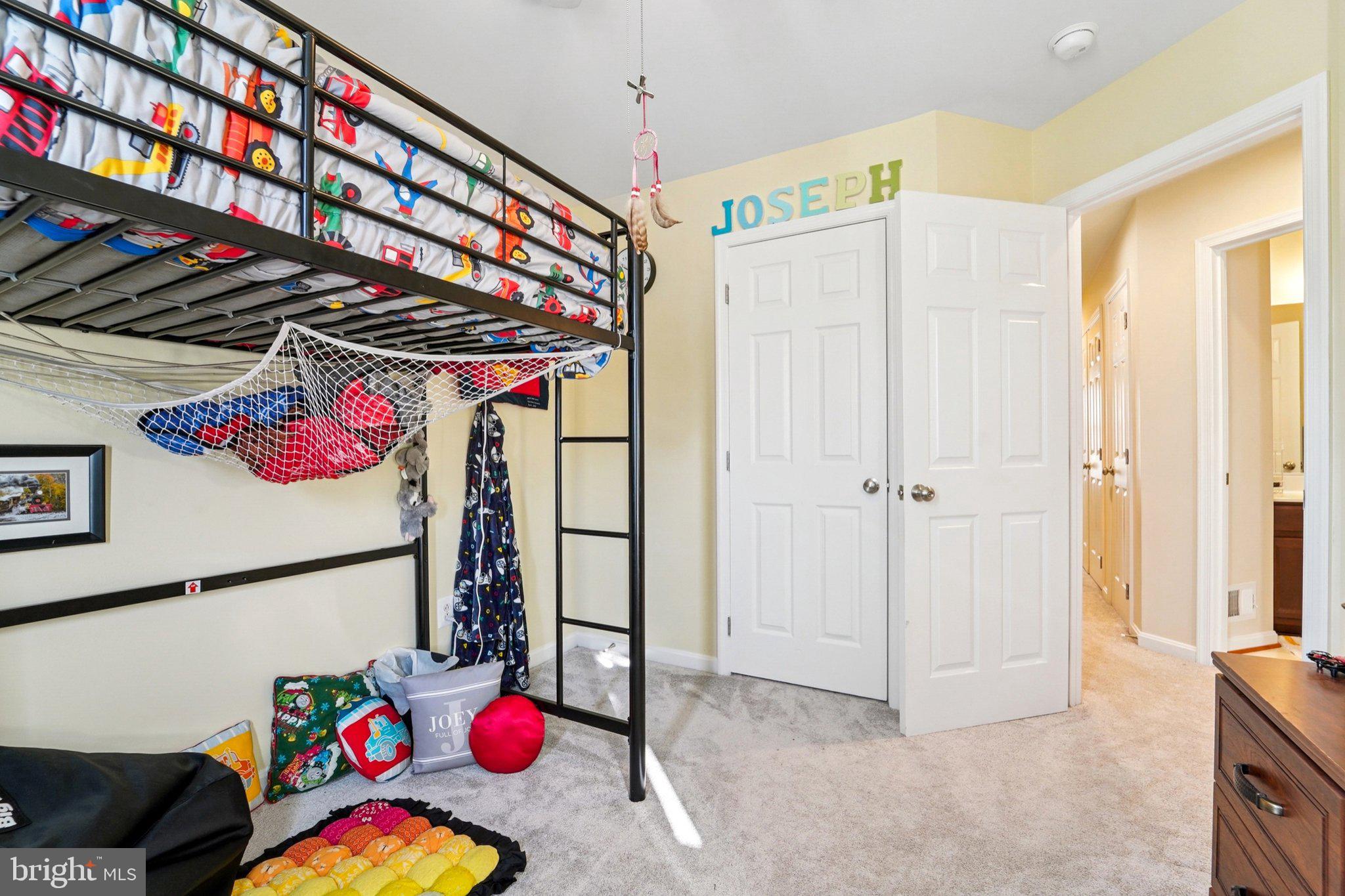 JENNIFER MEADOWS - Residential