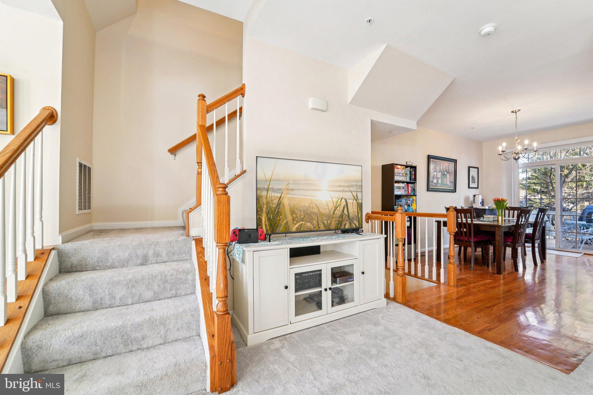 JENNIFER MEADOWS - Residential