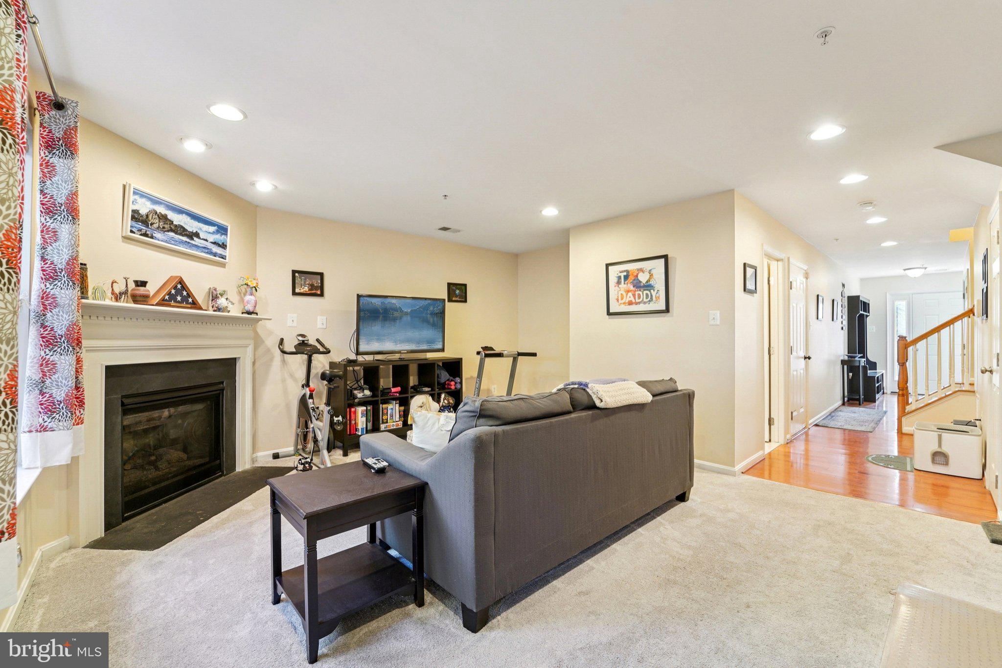 JENNIFER MEADOWS - Residential