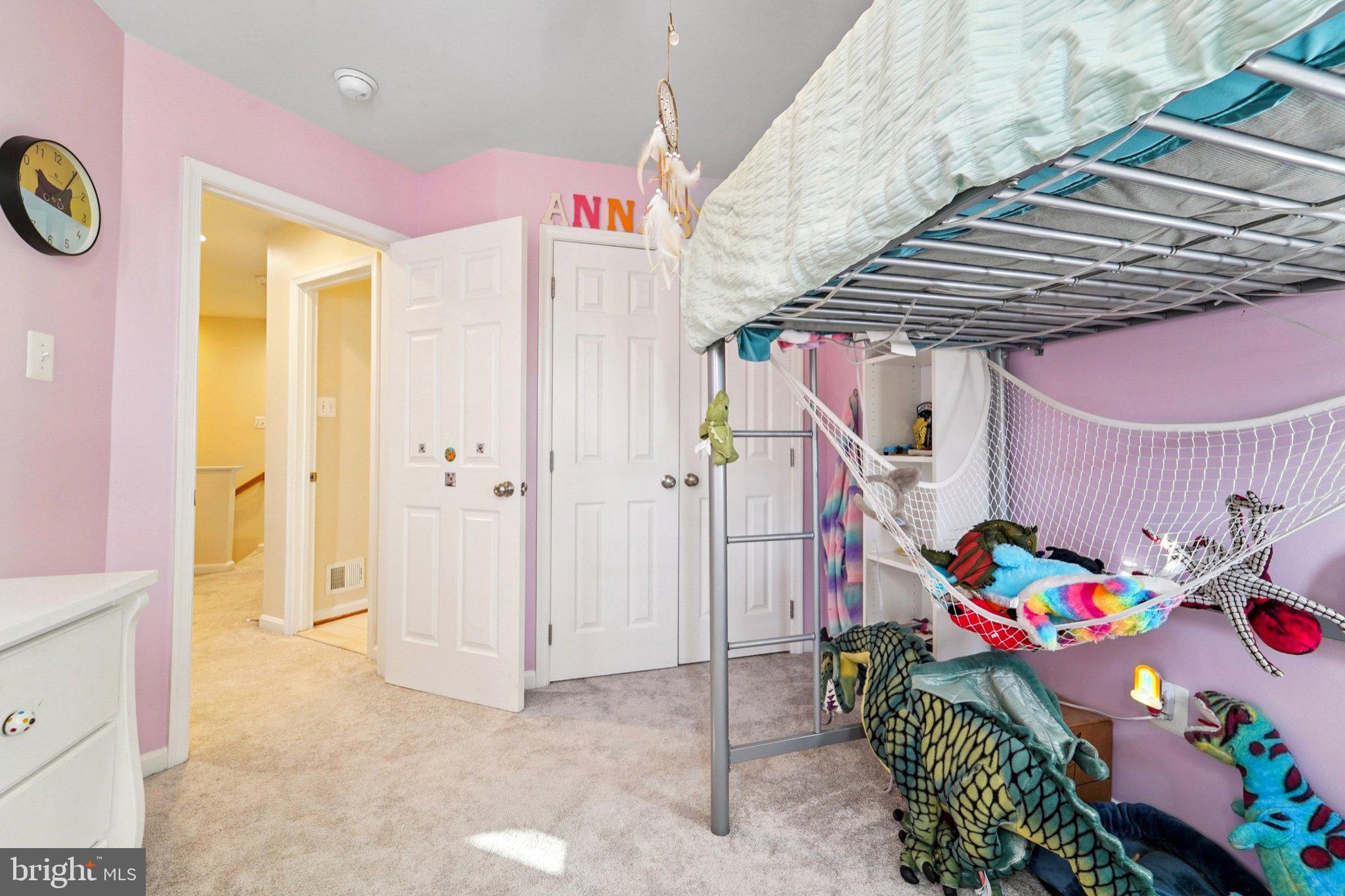 JENNIFER MEADOWS - Residential